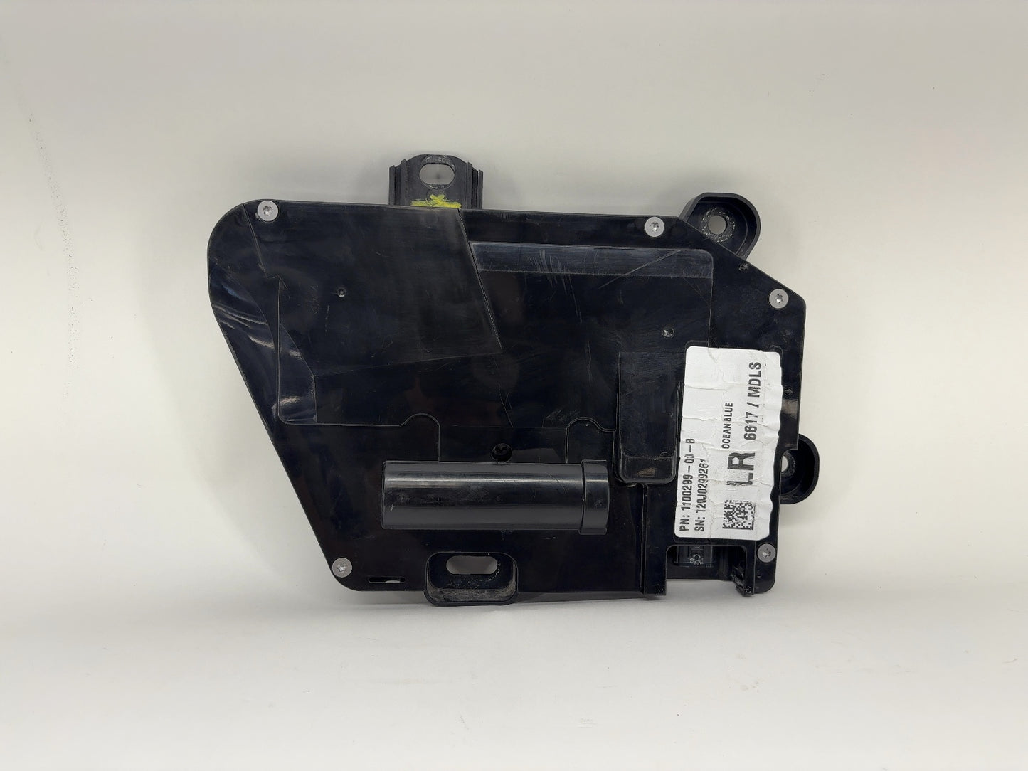 2021 Tesla Model S Rear Left Door Handle 1100299-00-B
