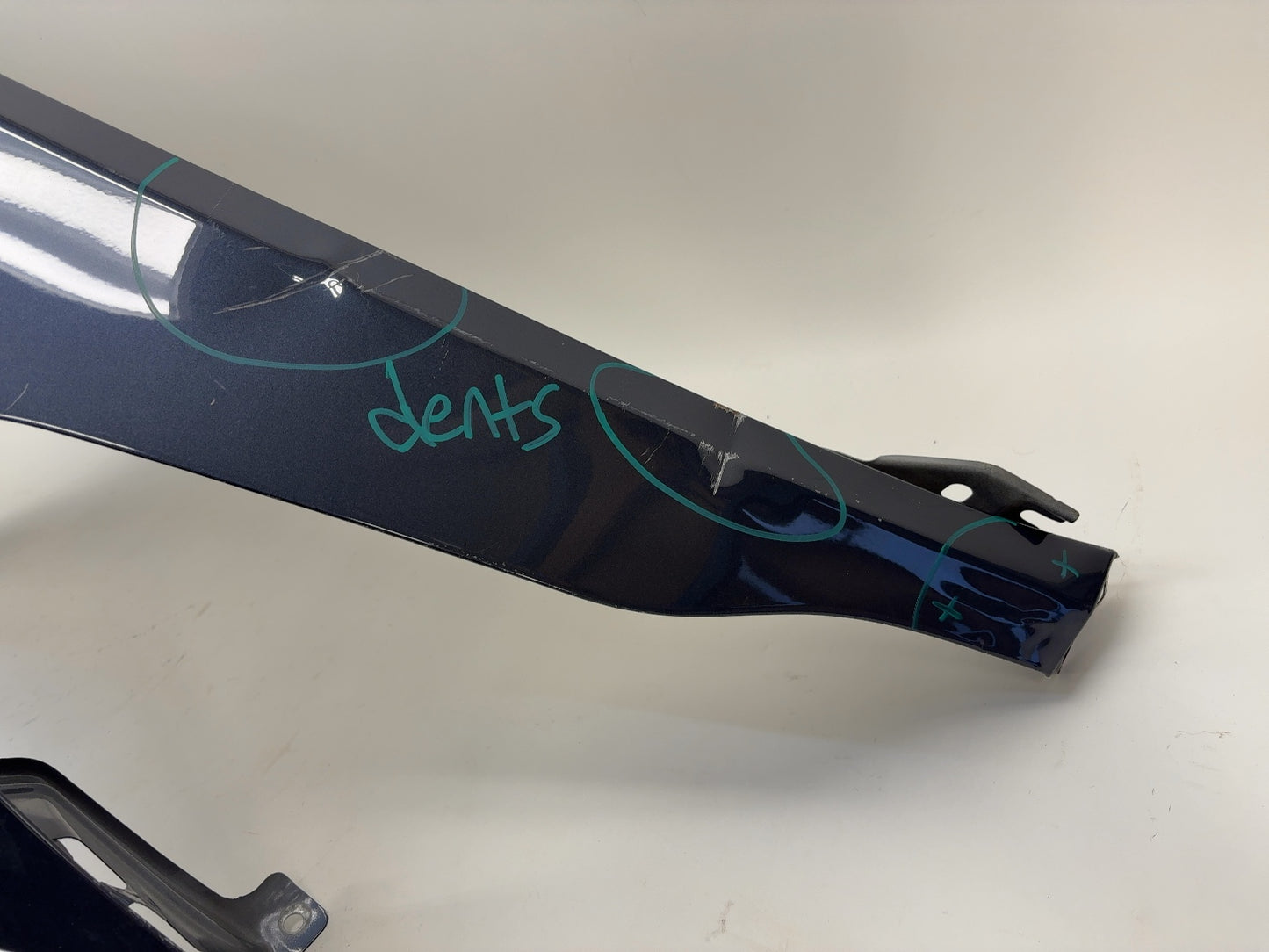 2020-2024 Tesla Model Y Right Fender 1493452-E0-B