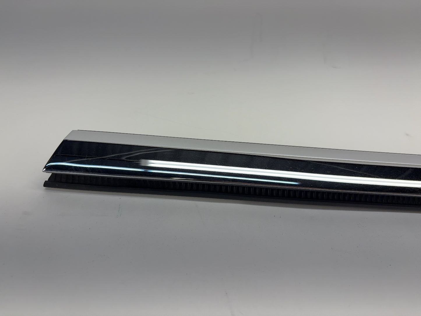 2015 Tesla Model S Rear Left Exterior Door Belt Molding 1038395-80-A