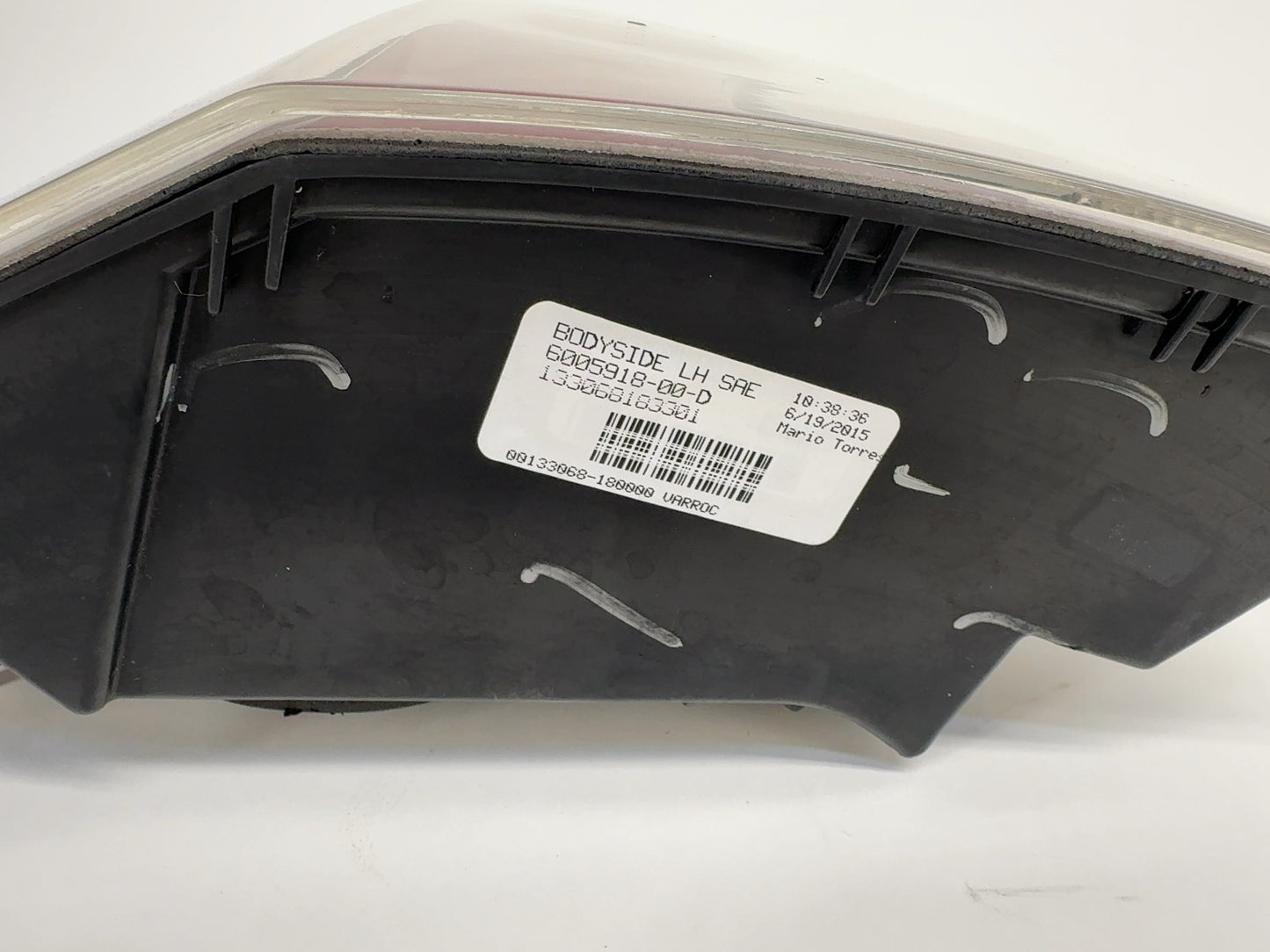 2015 Tesla Model S Left Tail Lamp 6005918-00-D