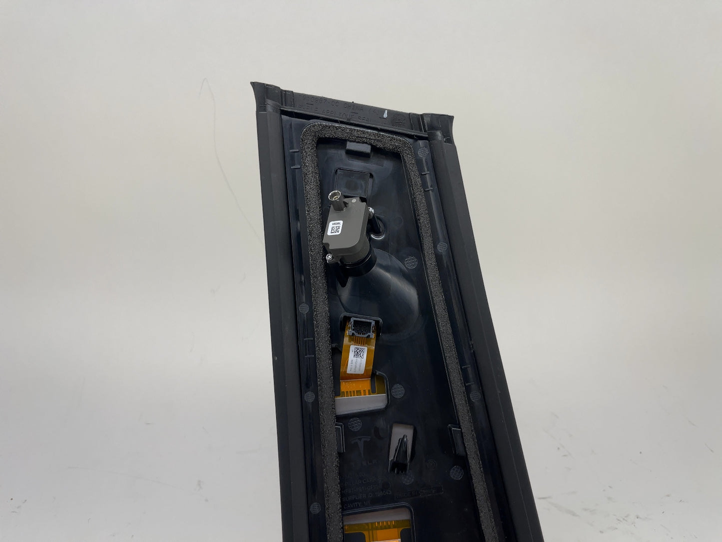2025 Tesla Model 3 B Pillar Glass W Camera Left 1711762-98-H