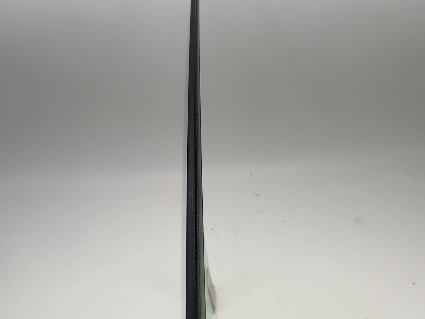2024-2025 Tesla Model 3 Highland Front Right Door Glass Laminated 1773076-00-D