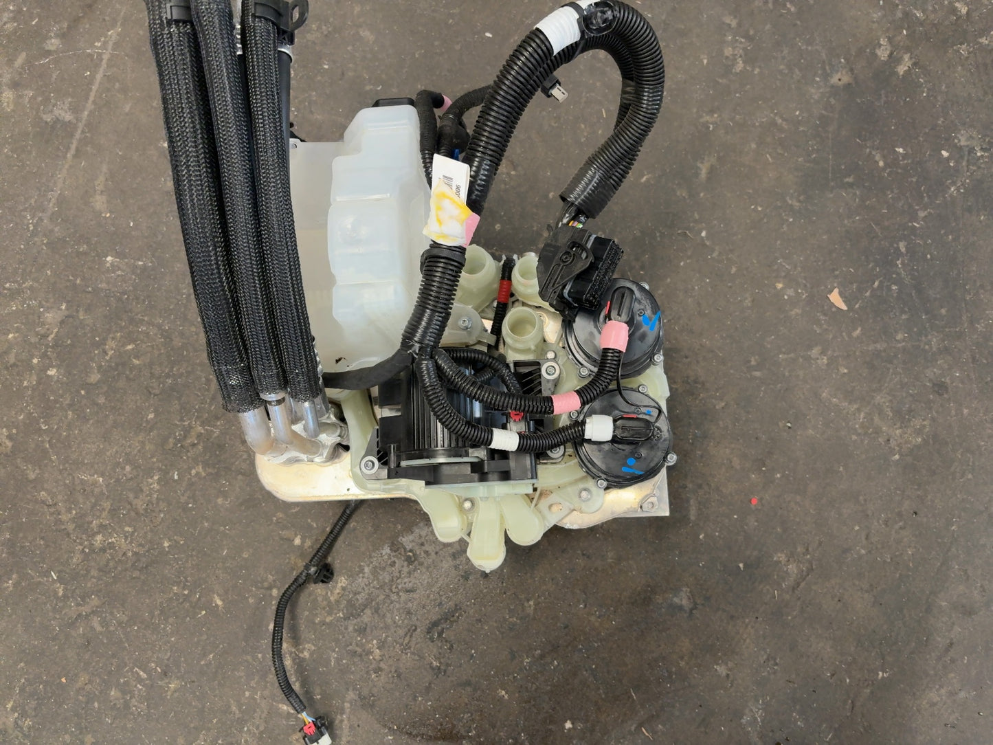 2026 Tesla Model Y Juniper Supermanifold Assembly 1547595-02-H