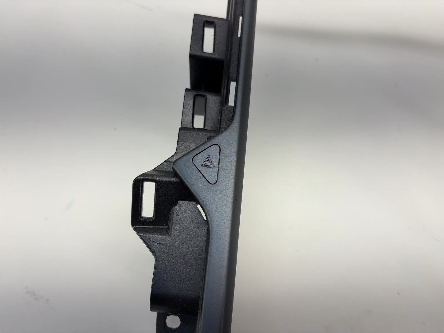 2020 Tesla Model X Mcu Bezel Graphite 1083944-01-B