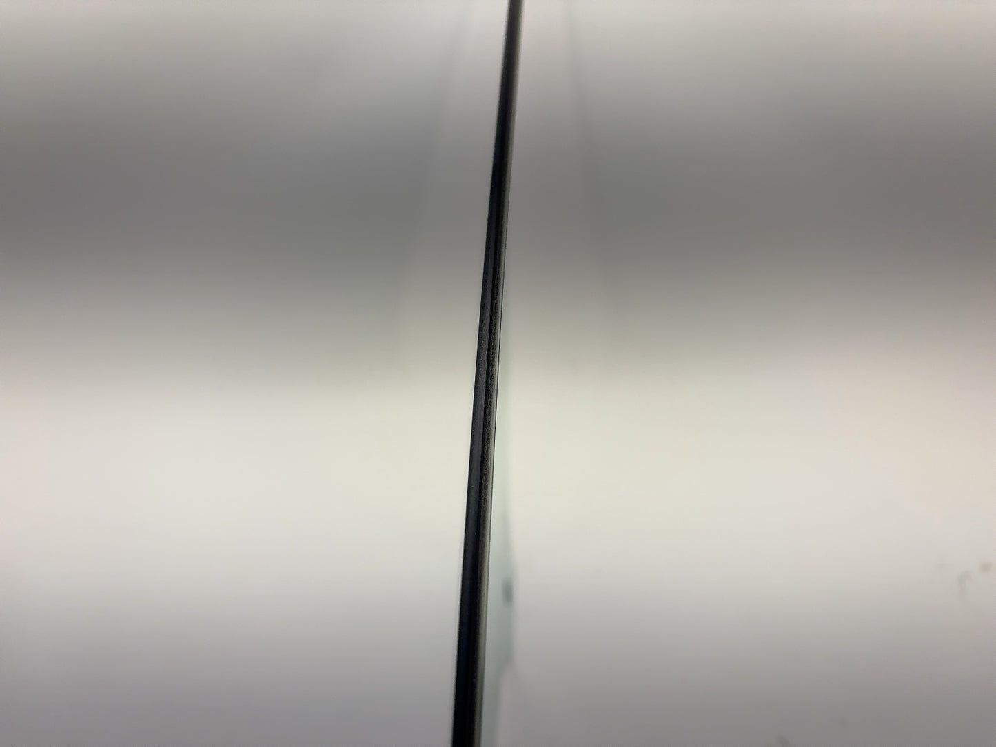 2023-2025 Tesla Model Y Front Right Door Glass Laminated 1906069-00-A