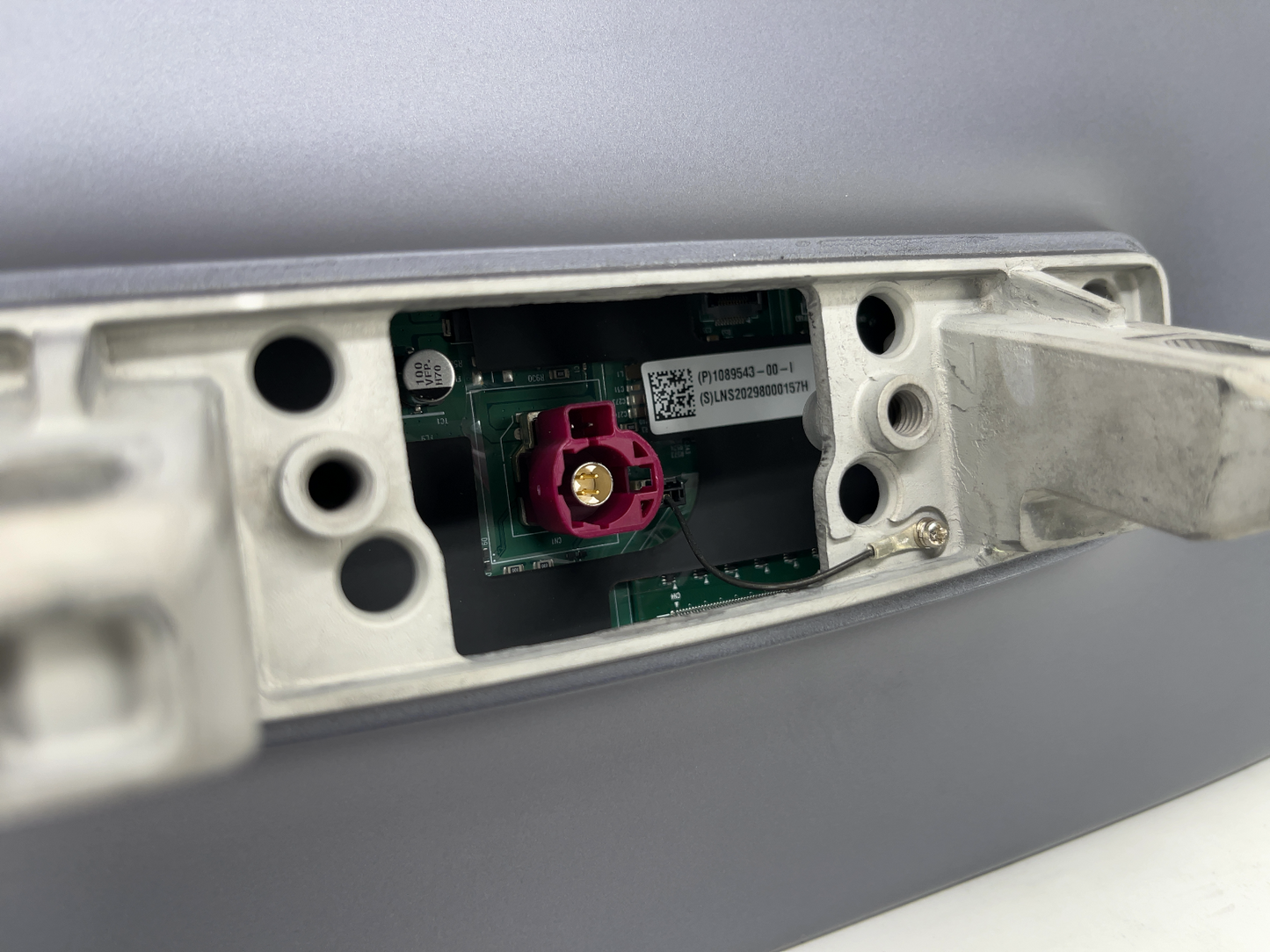 2021-2023 Tesla Model 3 Center Display 1089543-00-I