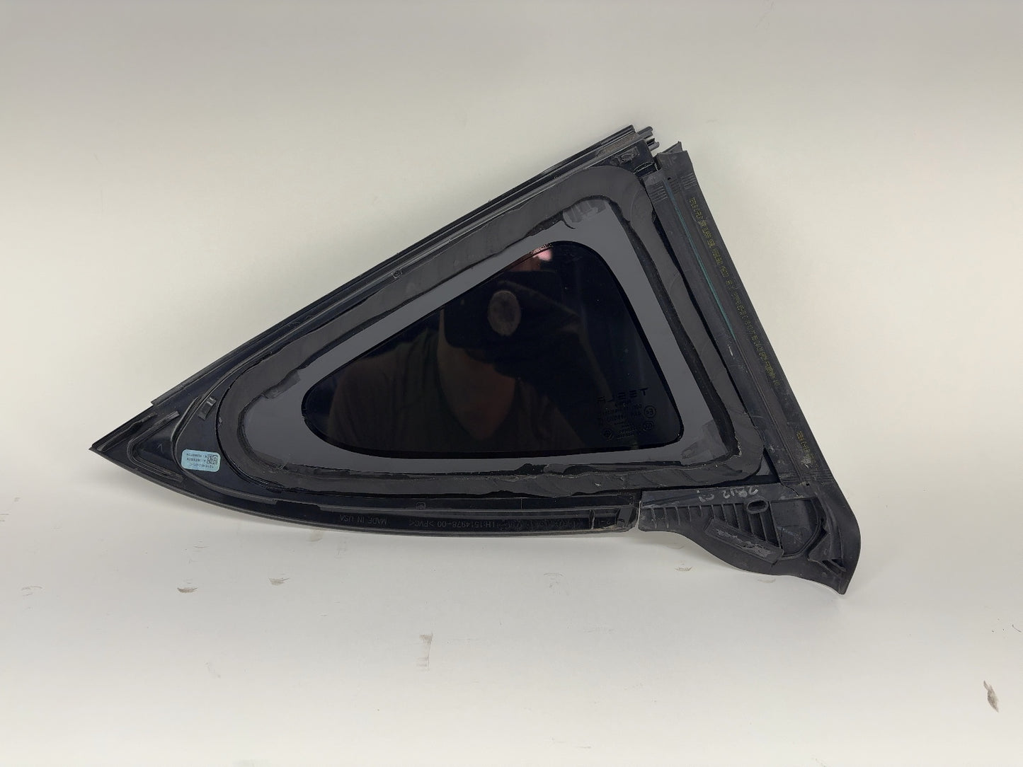 2024-2025 Tesla Model 3 Highland Rear Quarter Glass Right Black 1915484-21-C