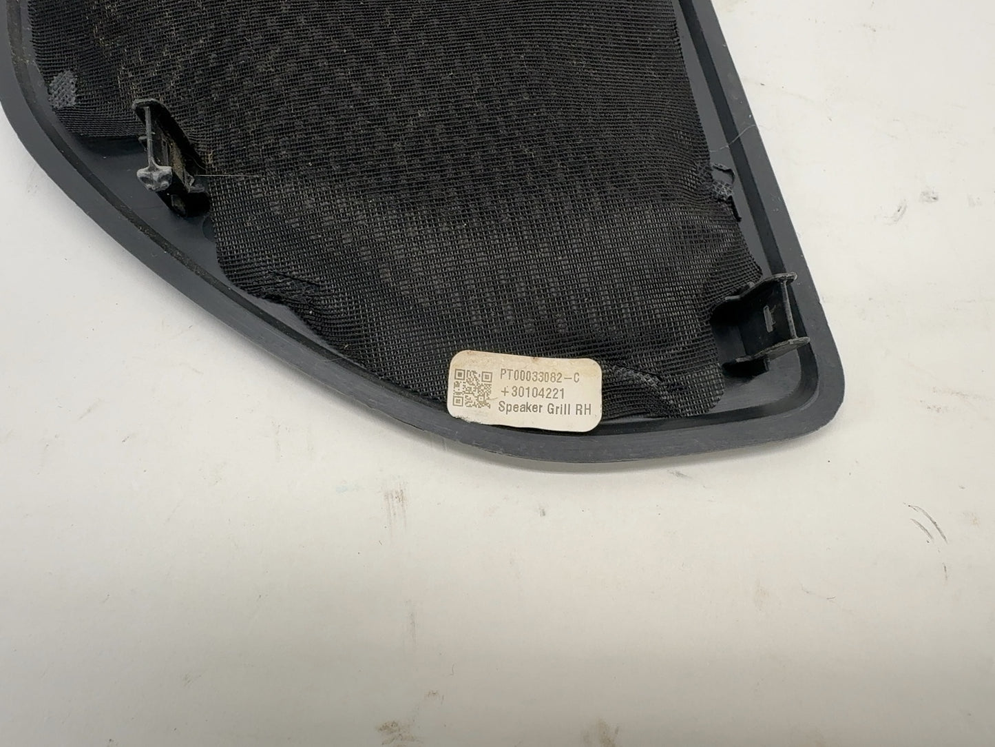 2023 Rivian R1T Right Speaker Grill PT00033082-C