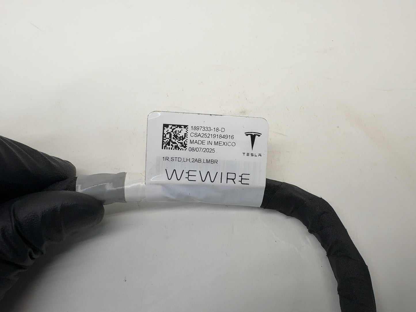 2026 Tesla Model Y Juniper Front Left Driver Seat Harness 1897333-18-D