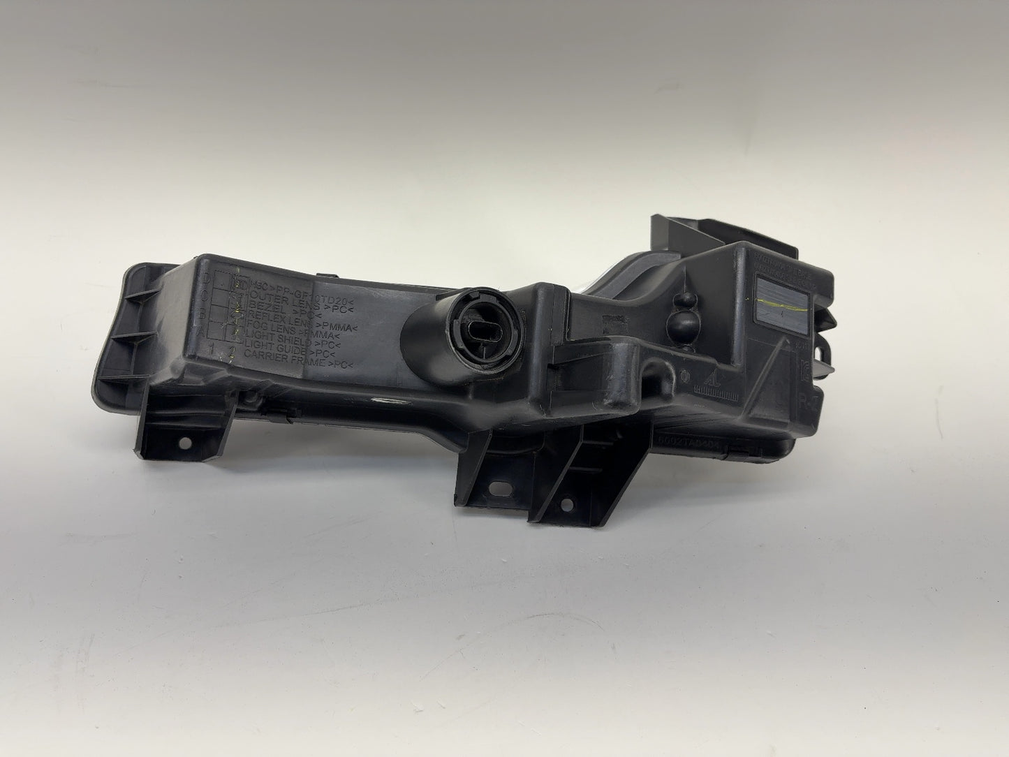 2021-2023 Tesla Model 3 Front Right Foglamp 1077390-00-F