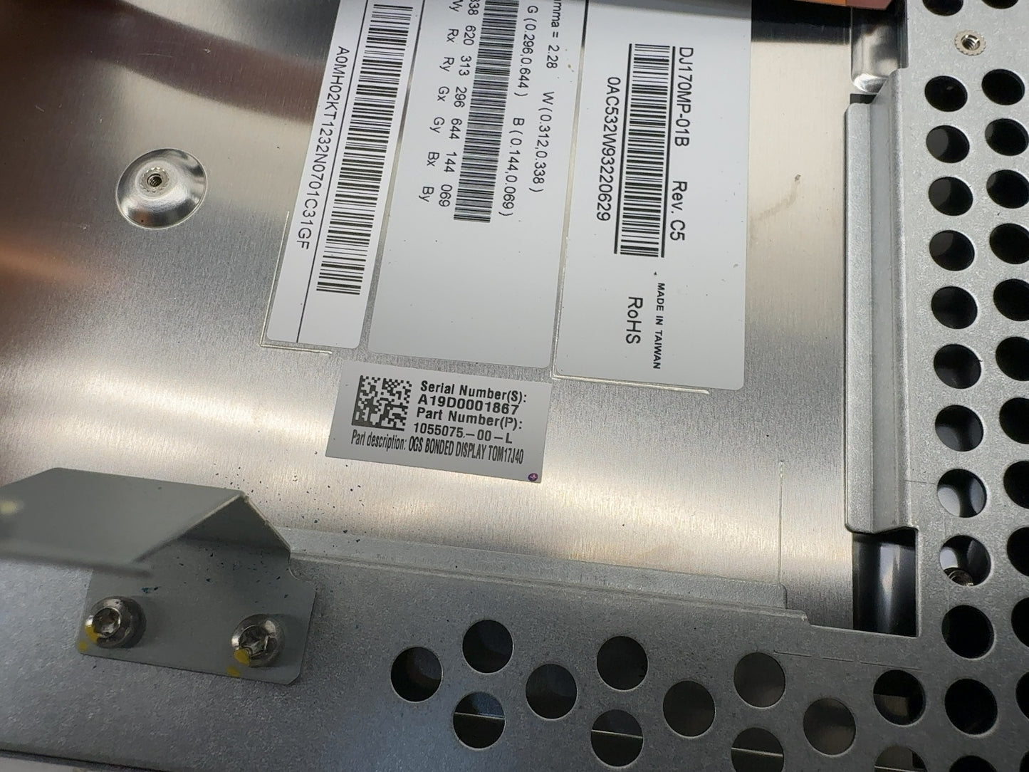 2015-2019 Tesla Model S Center Display 1055075-00-L