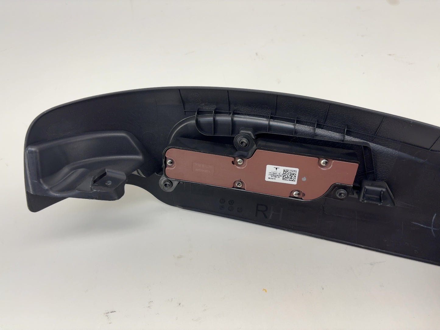 2025 Tesla Model 3 Highland Front Passenger Seat Trim With Buttons 1699948-01-C