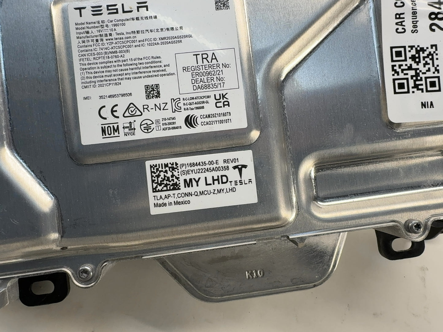 2023 Tesla Model Y Car Computer 1684435-00-E