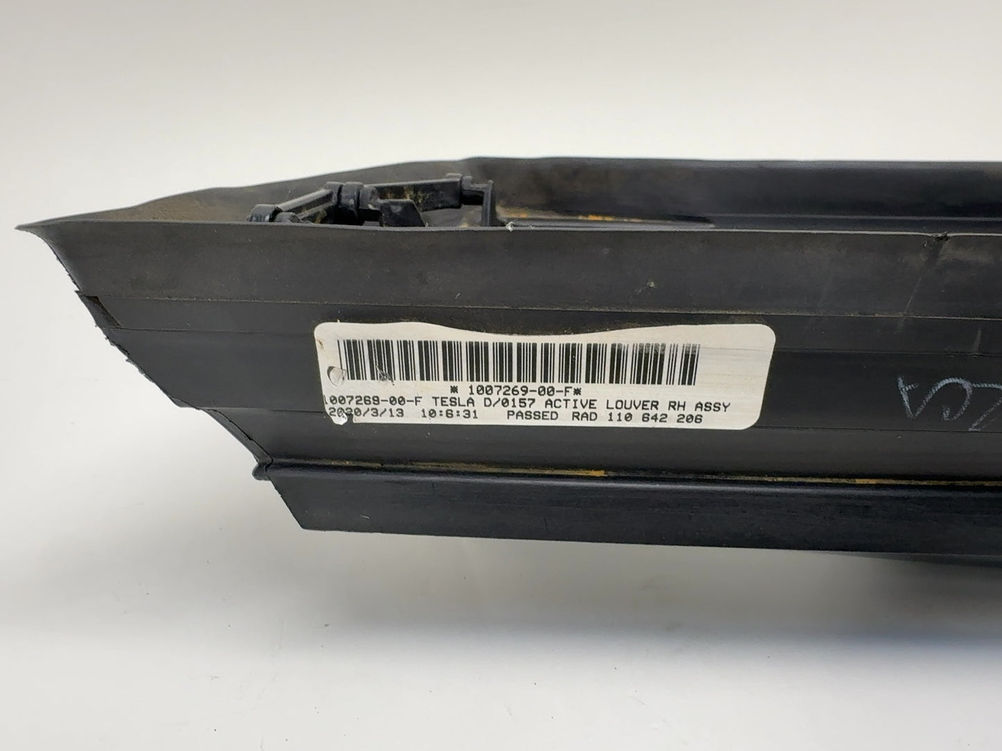 2013-2015 Tesla Model S Active Louvre Right 1007269-00-F