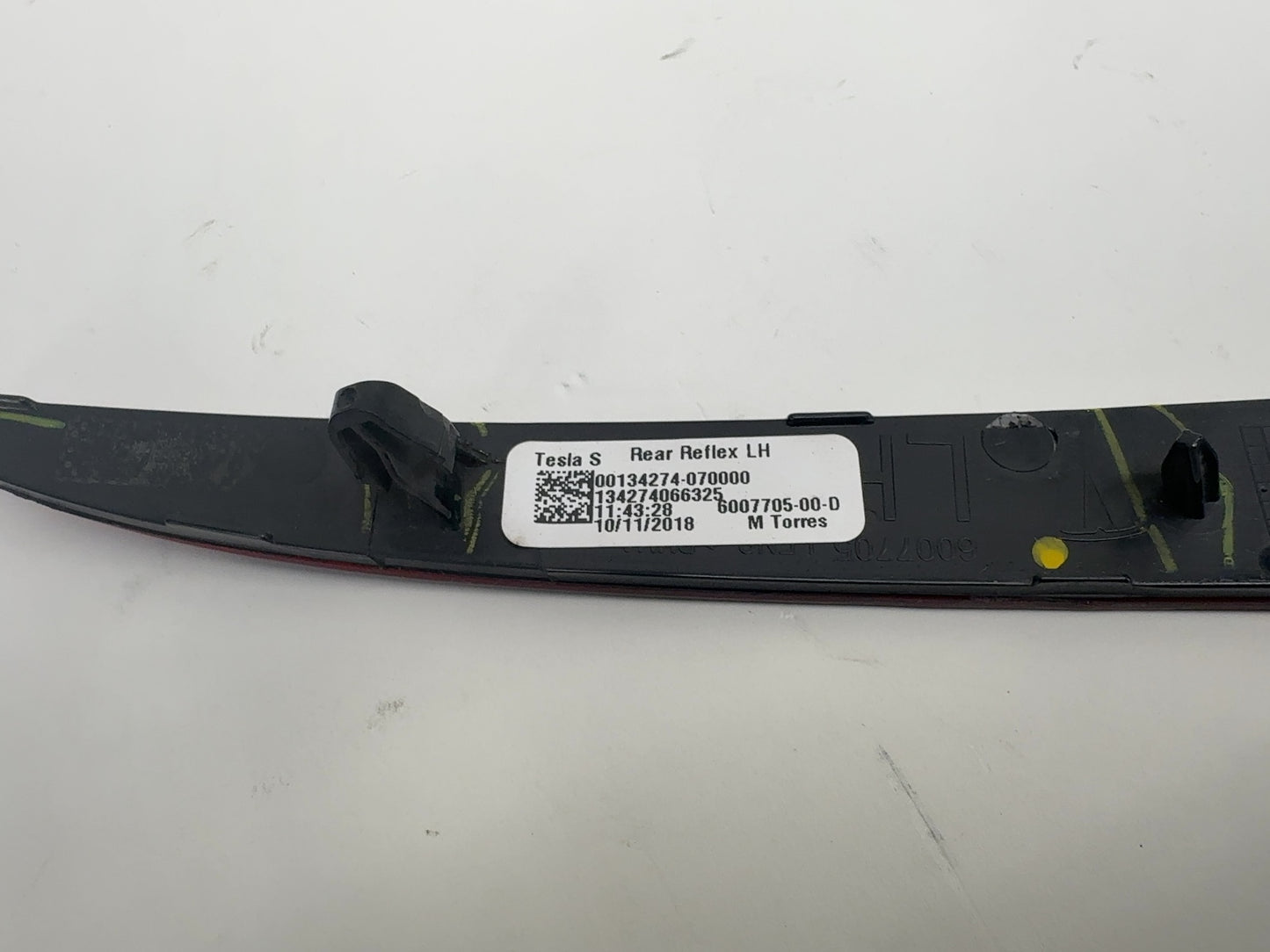 2019 Tesla Model S Rear Bumper Left Reflector 6007705-00-D