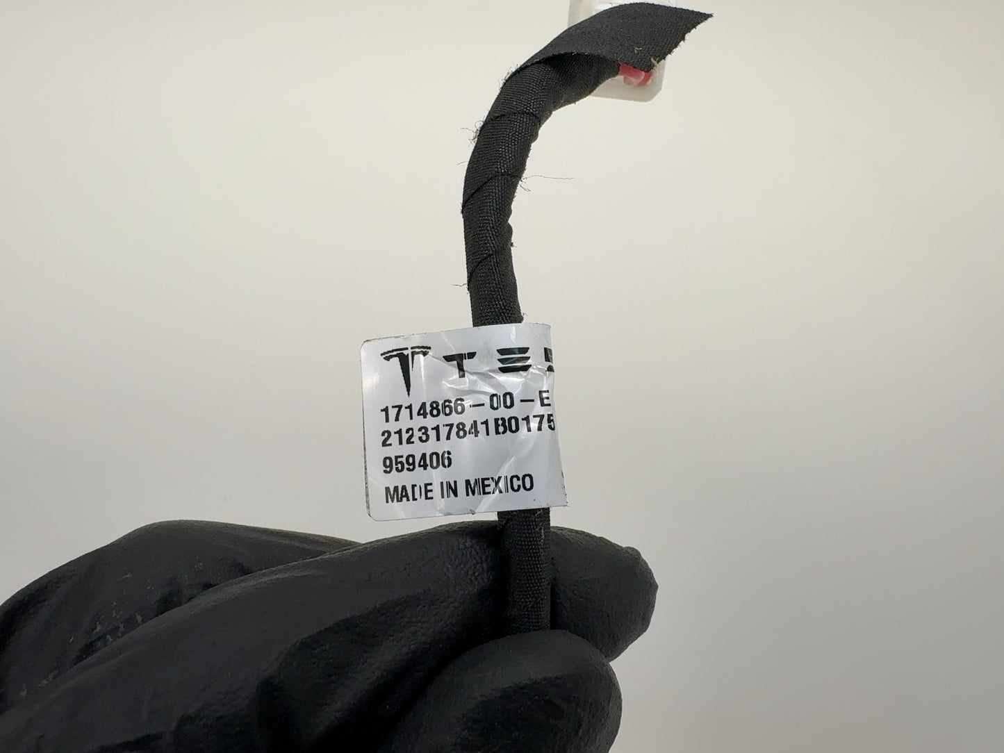 2025 Tesla Model 3 Highland Trunk Power Strut Right Hand 1714866-00-E