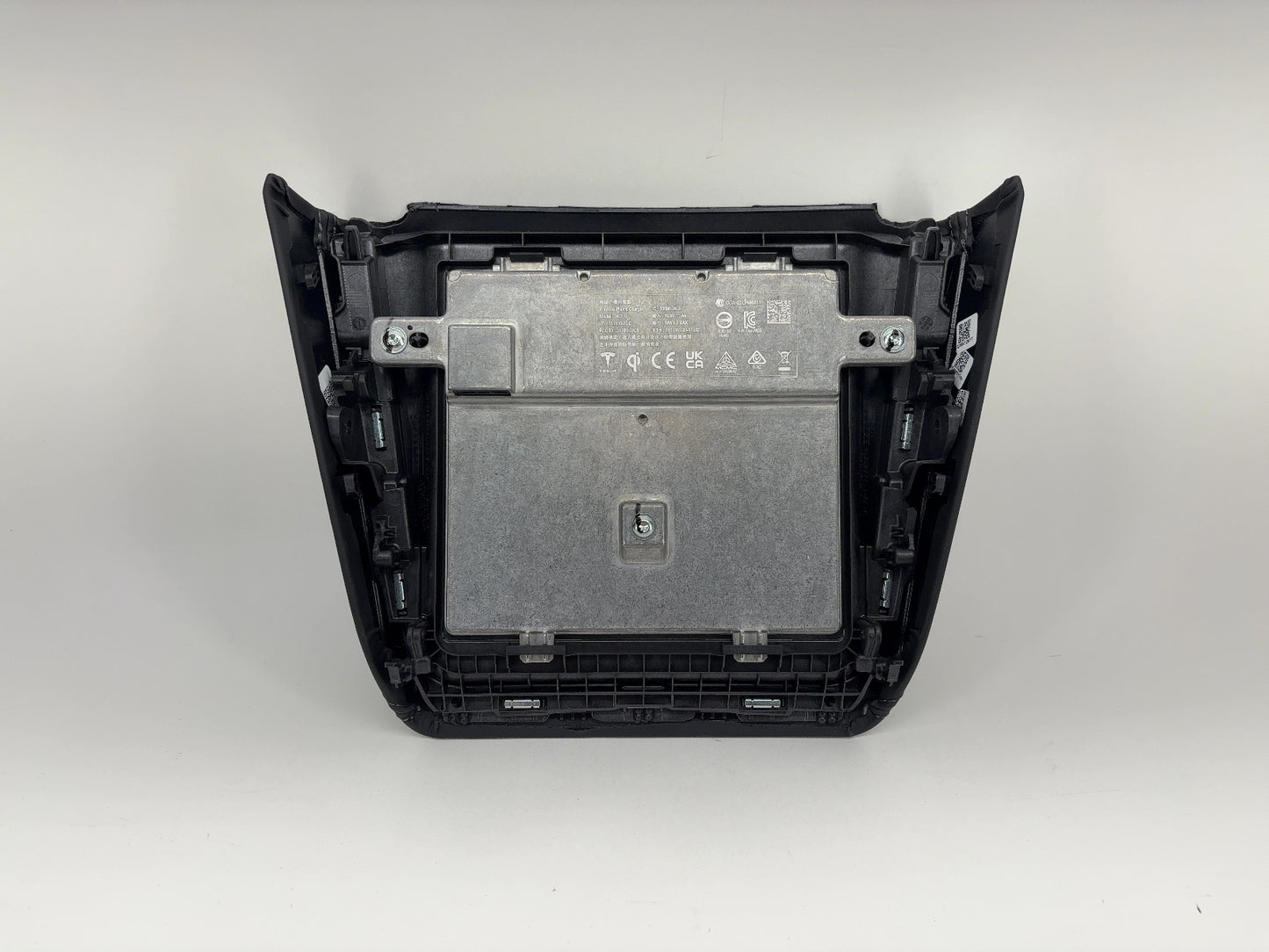 2025-2026 Tesla Model Y Juniper Wireless Charging Module And Pad 1761810-00-D