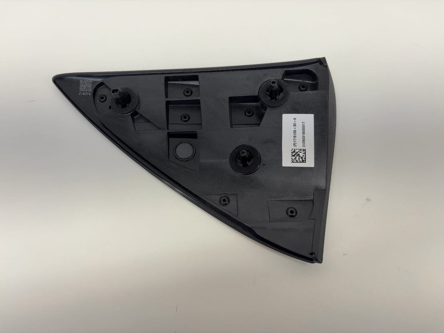 2025-2026 Tesla Model 3 Highland Right Quarter Reflector 1715105-30-A
