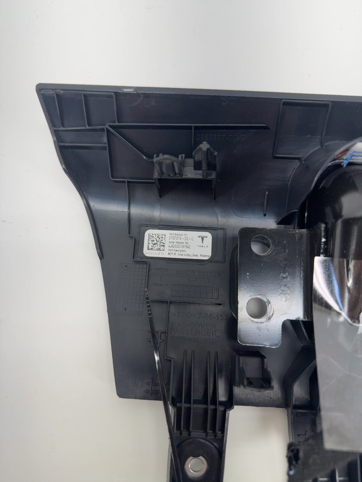 2026 Tesla Model 3 Highland Front Right Passenger Knee Airbag 2157876-20-C