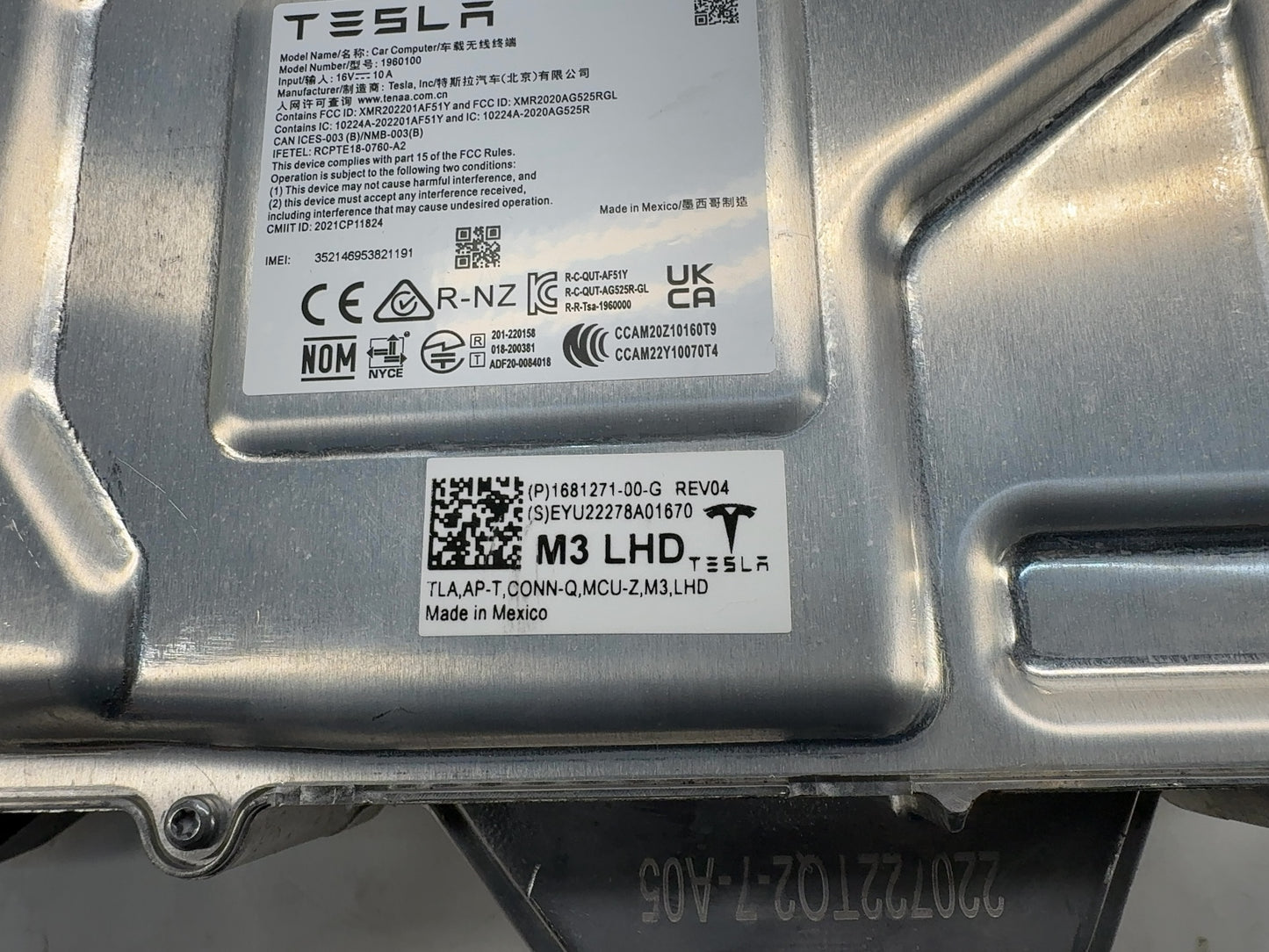 2022-2023 Tesla Model 3 Car Computer 1681271-00-G