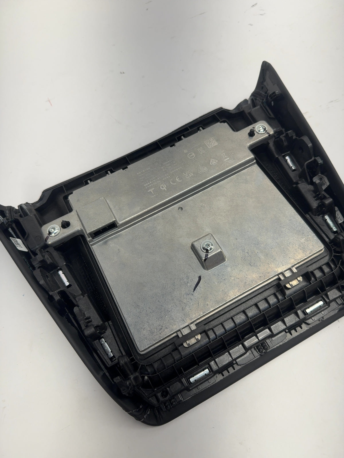 2025-2026 Tesla Model Y Juniper Wireless Charging Module & Pad 1761810-00-C