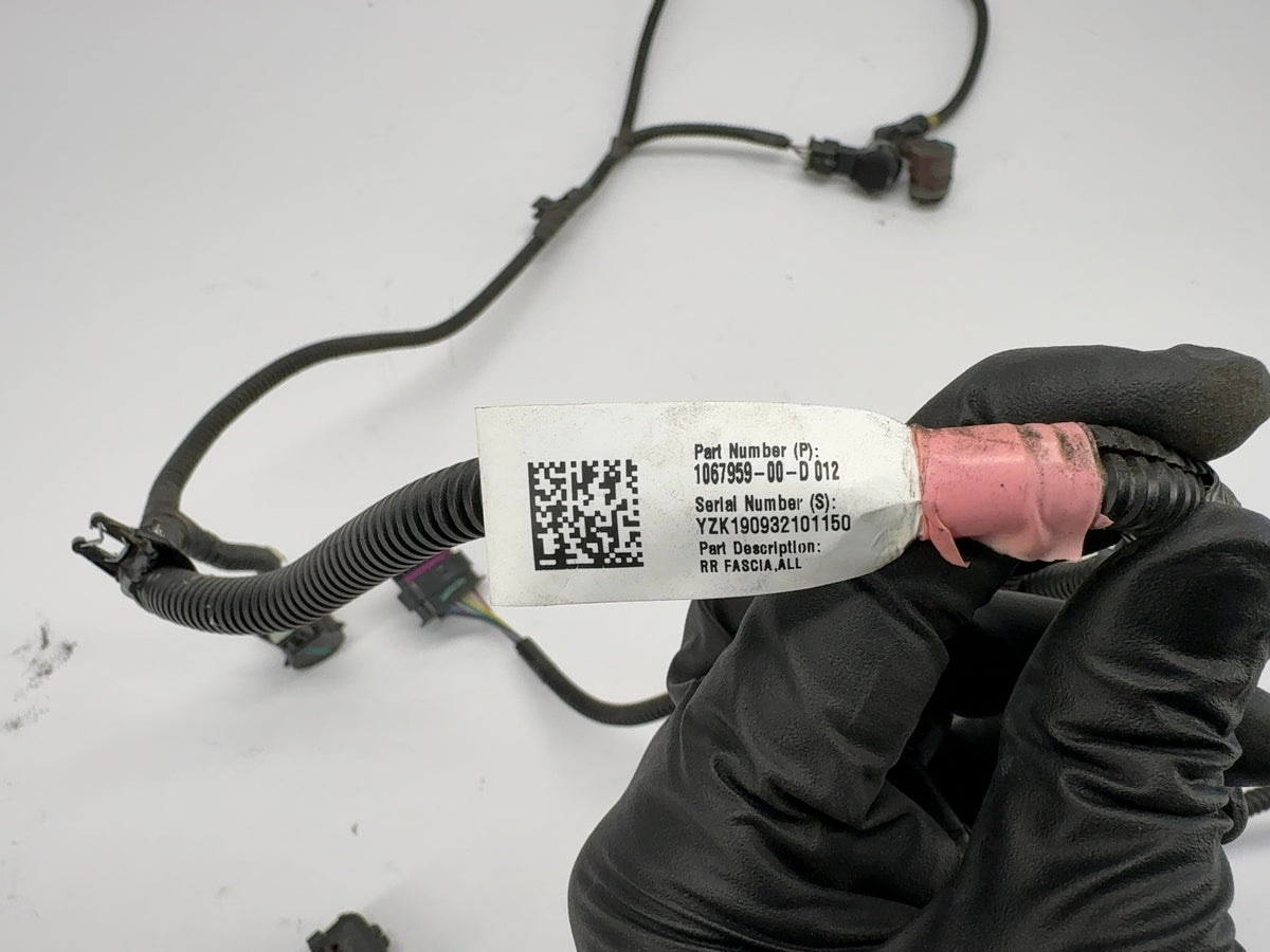 2018-2019 Tesla Model 3 Rear Bumper Harness With Sensors 1067959-00-D