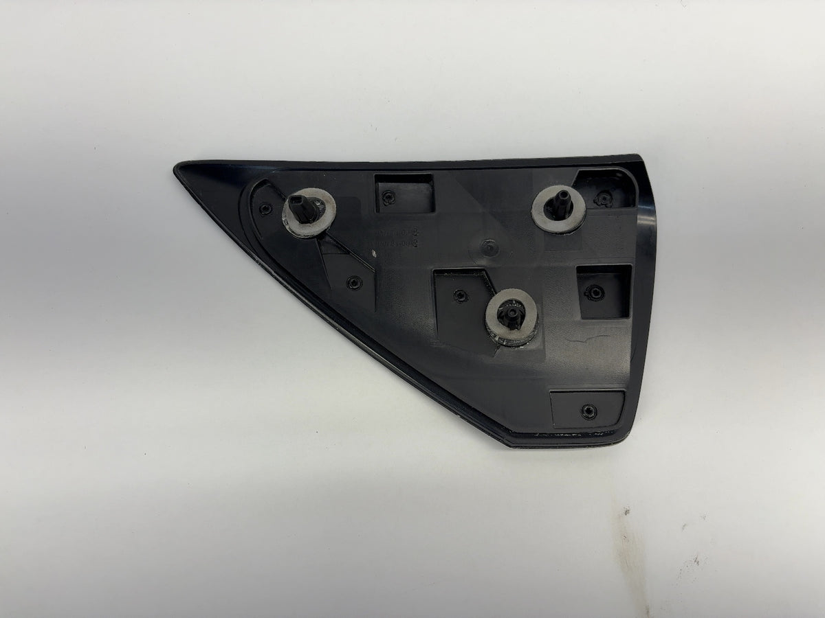2018 Tesla Model 3 Right Quarter Reflector 1109774-00-C