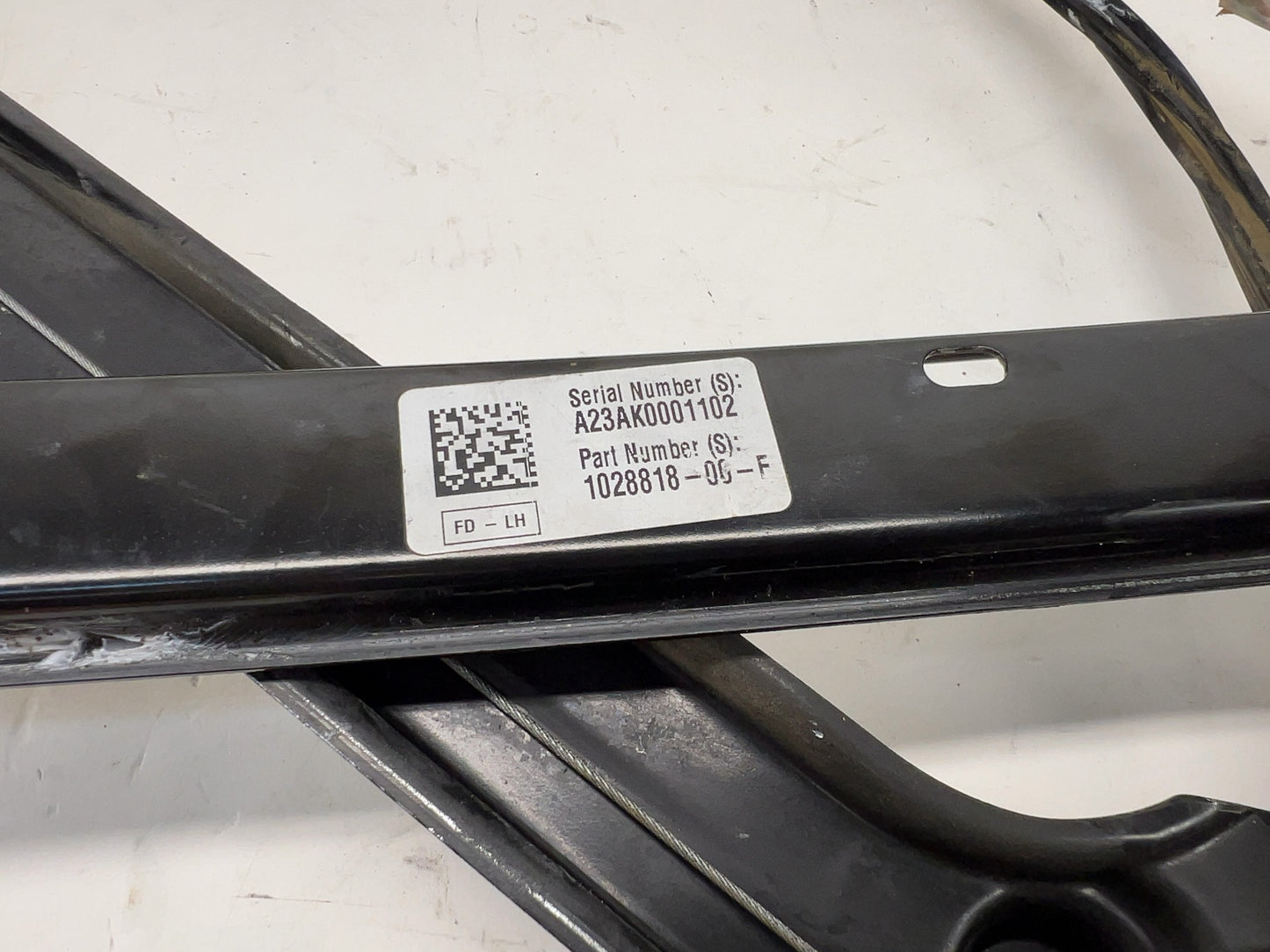2018 Tesla Model X Front Left Door Window Regulator 1028818-00-F