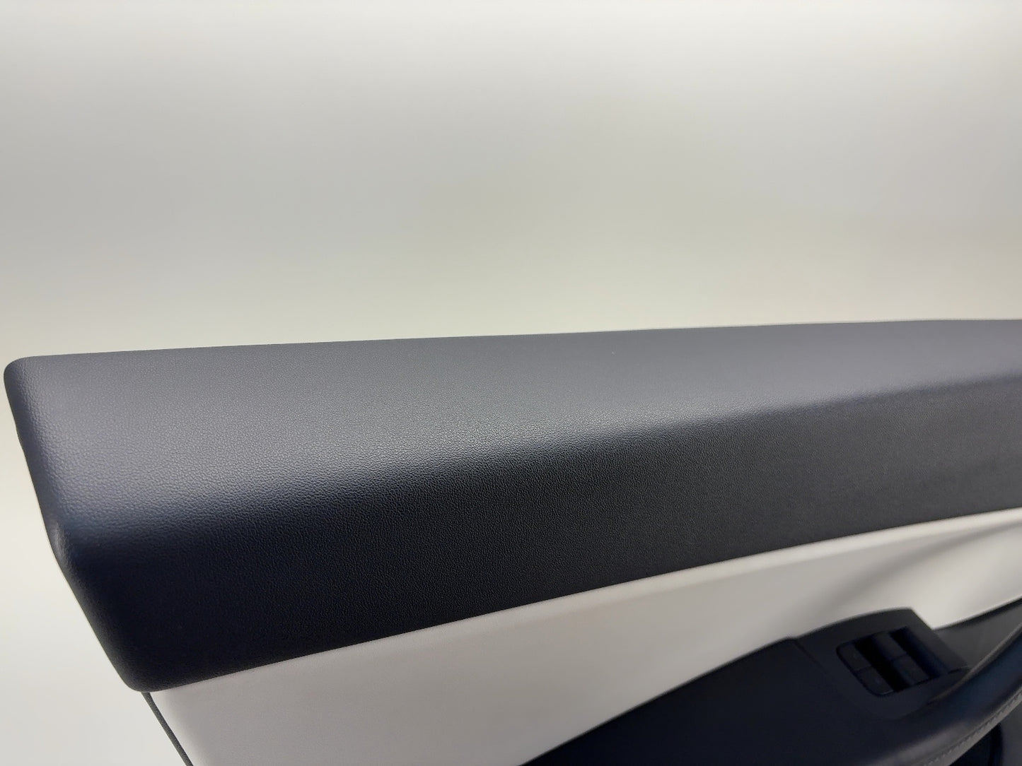 2021 Tesla Model Y Front Left Door Panel White 1497294-02-C