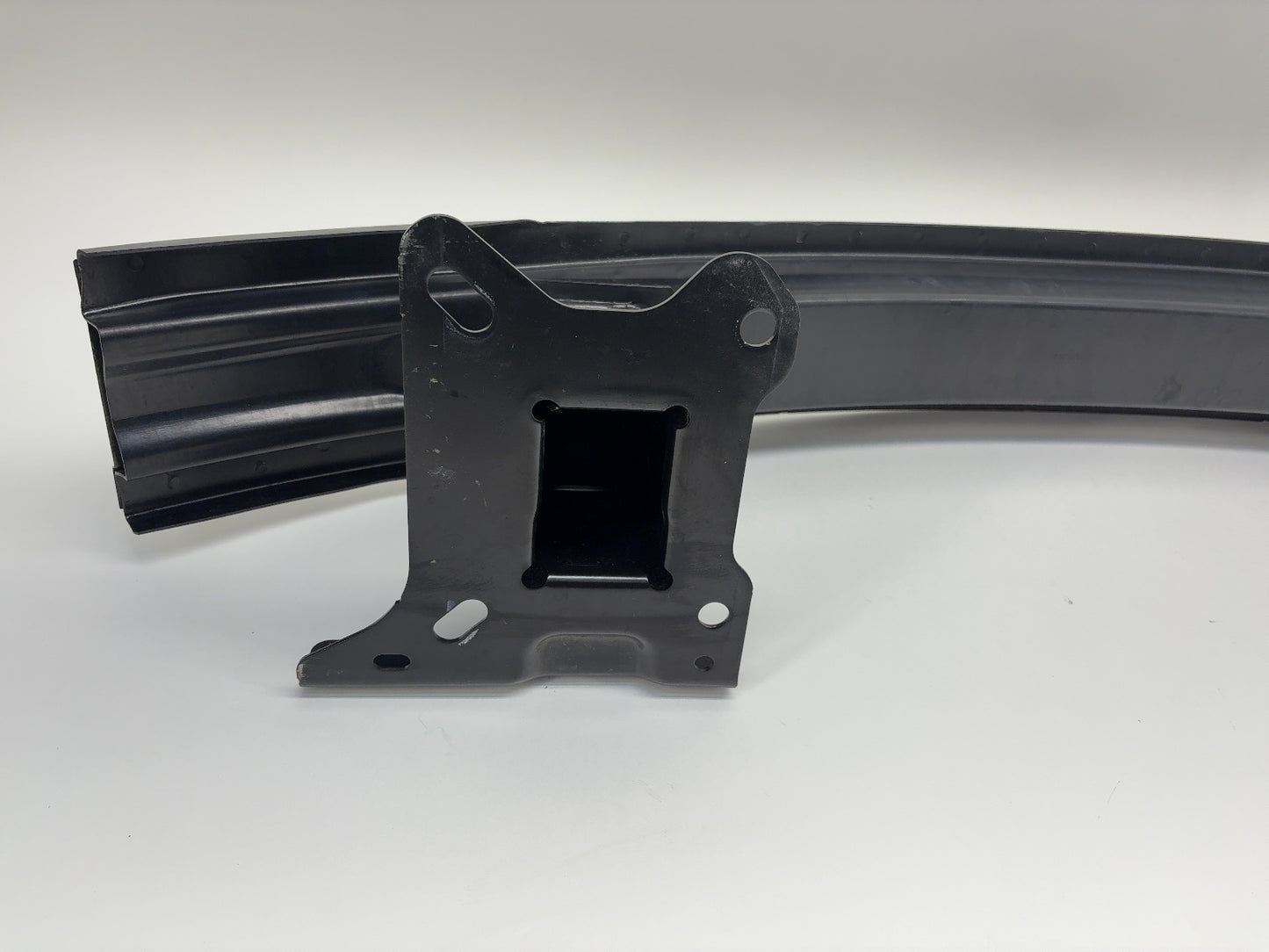 2018 Tesla Model X Front Reinforcement Bar Beam 1030105-00-D