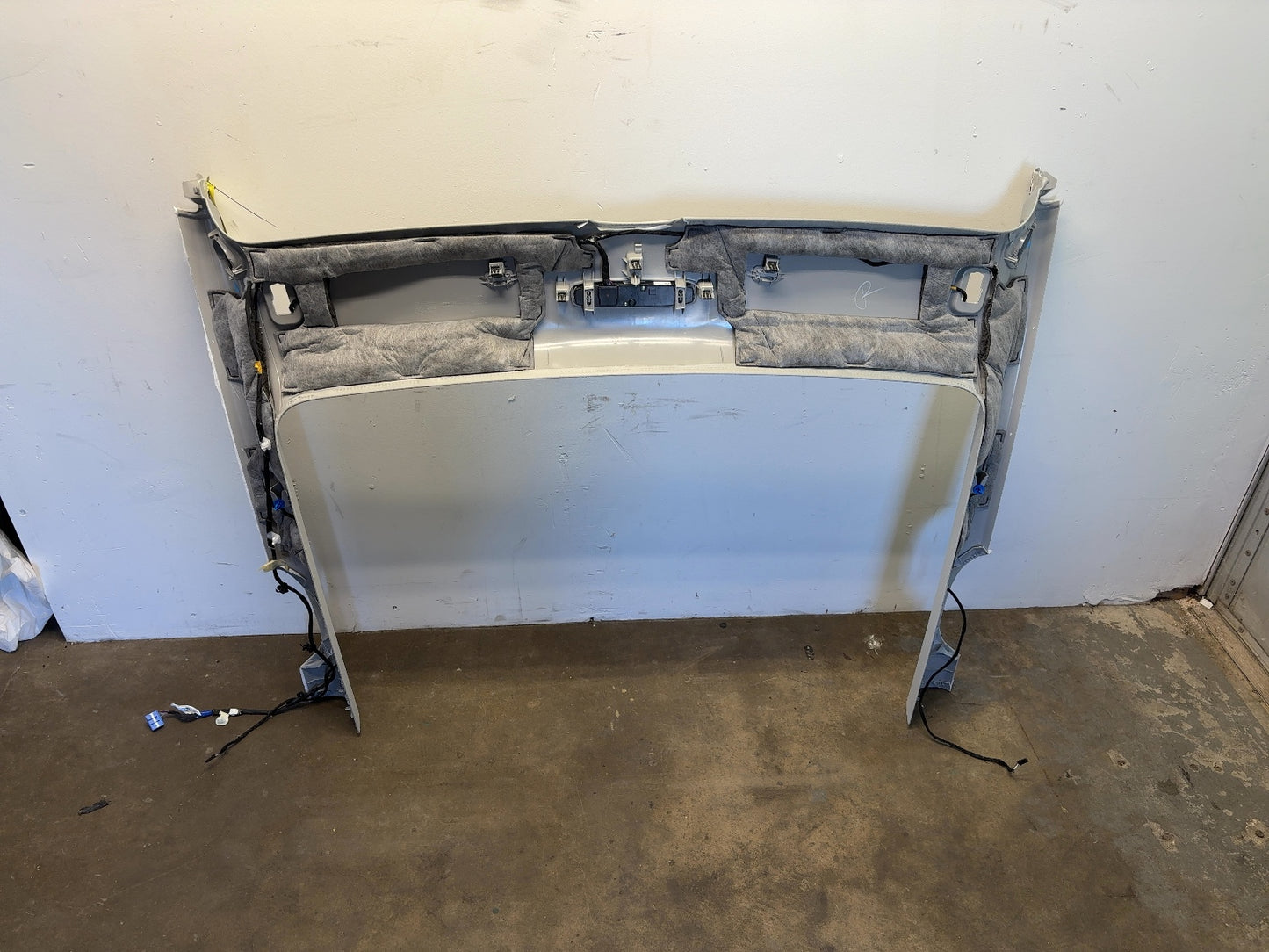 2025 Tesla Model Y Front Headliner 1593718-99-D