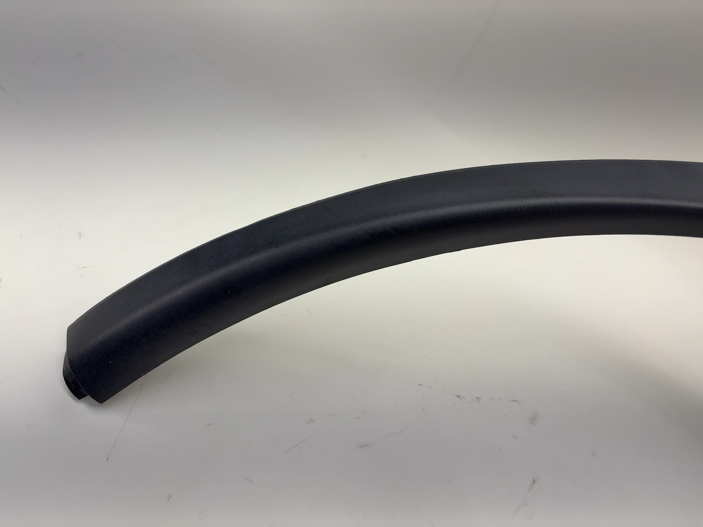 2021 Tesla Model Y Rear Right Wheel Arch Molding 1494188-89-B