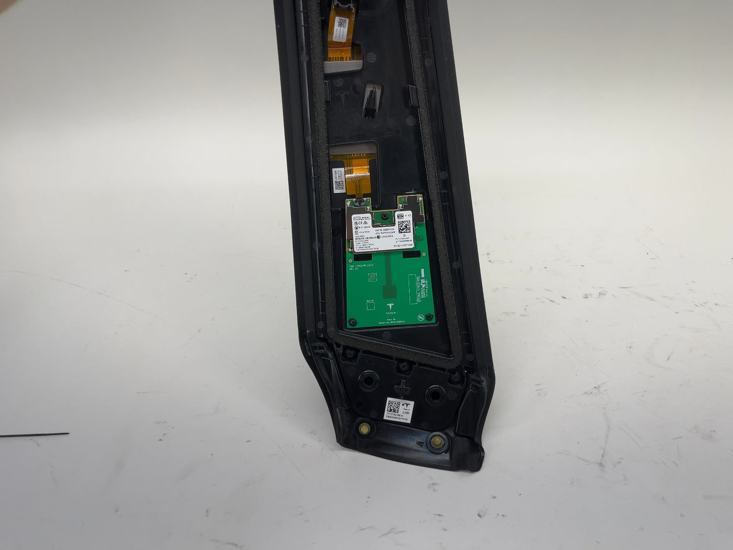 2025 Tesla Model 3 B Pillar Glass W Camera Left 1711762-98-H