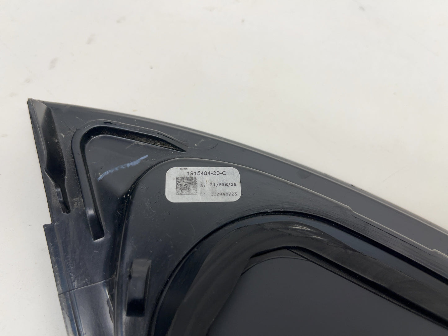 2025 Tesla Model 3 Highland Rear Quarter Glass Right Black 1915484-20-C