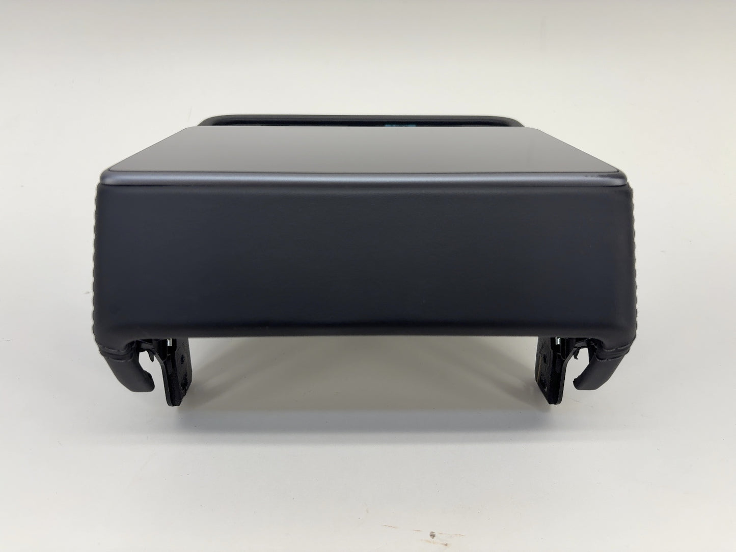 2026 Tesla Model Y Juniper Rear Display 1875931-00-D
