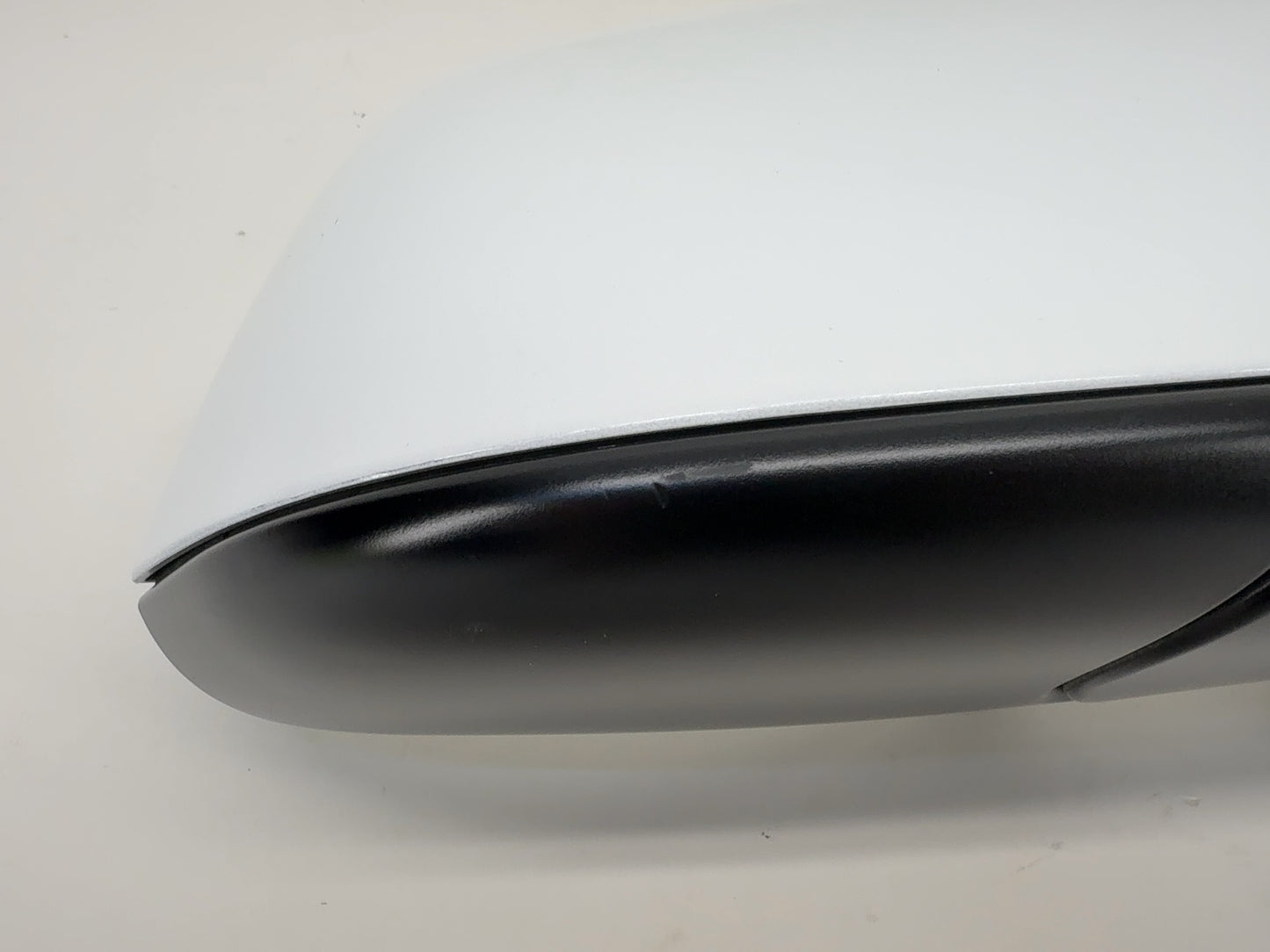2023 Tesla Model Y Front Right Door Mirror Assembly 1594112-00-F