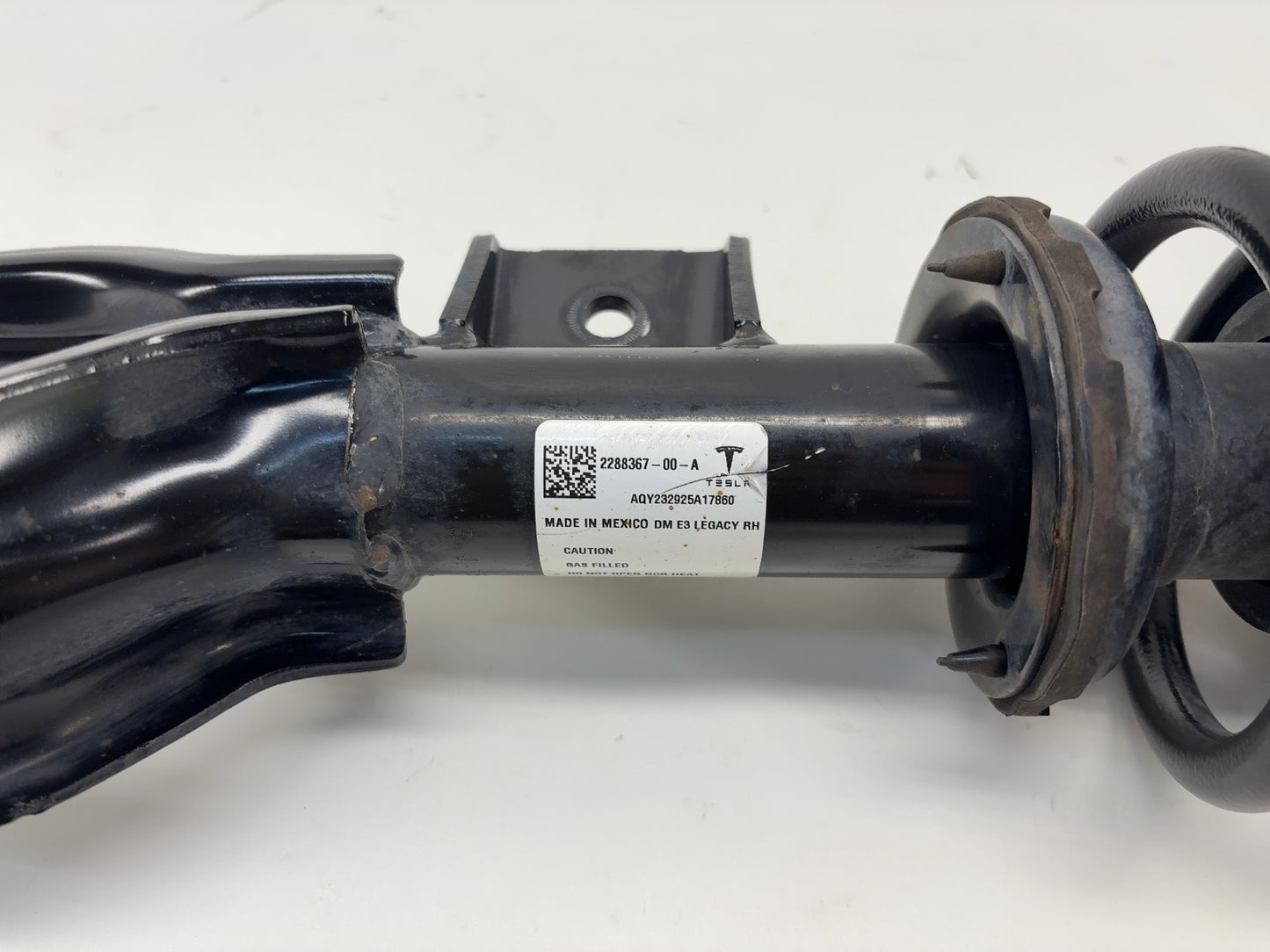 2023 Tesla Model Y Front Right Strut Absorber 2288367-00-A