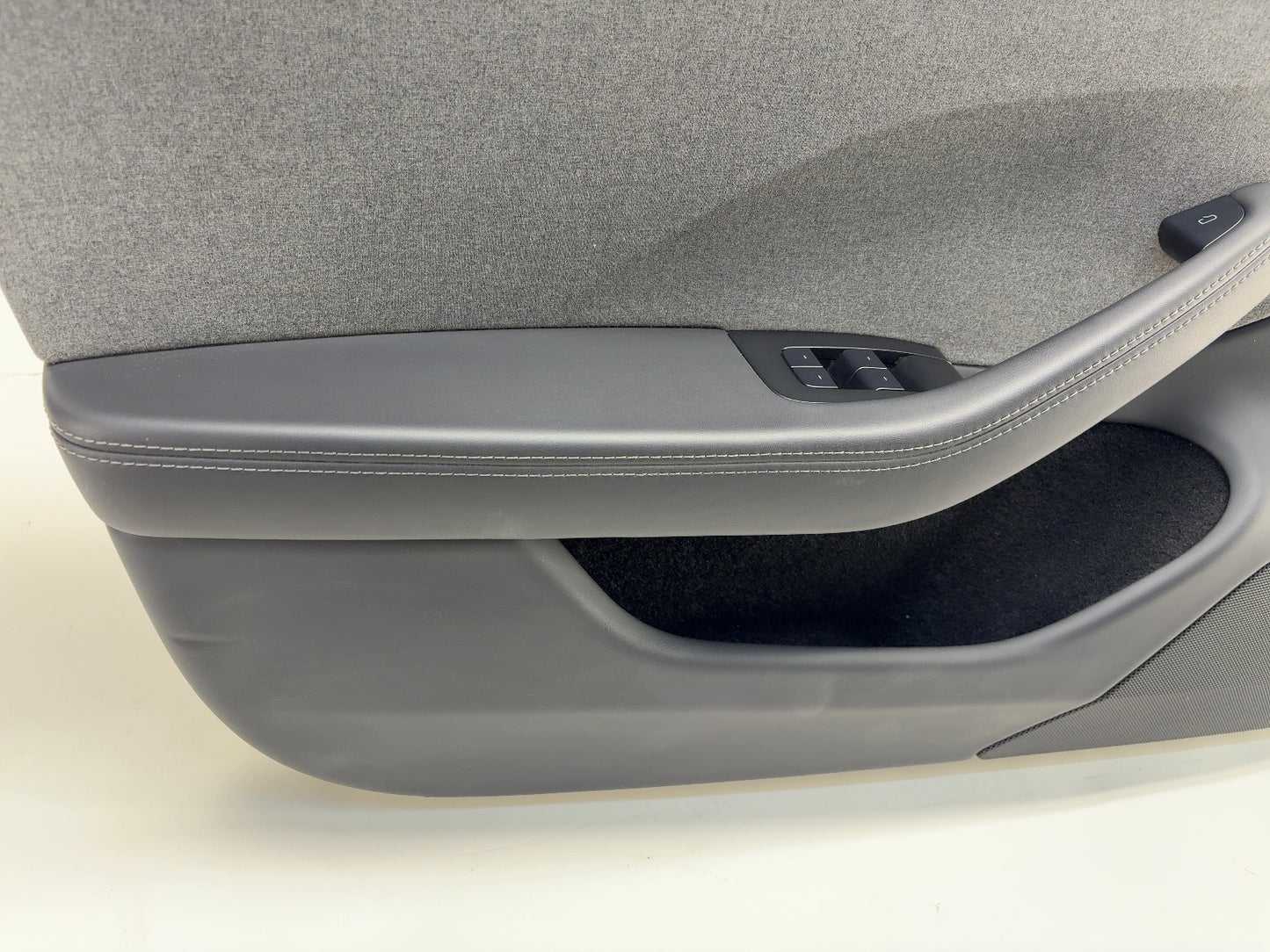 2025 Tesla Model 3 Highland Front Left Door Panel 1776730-20-D