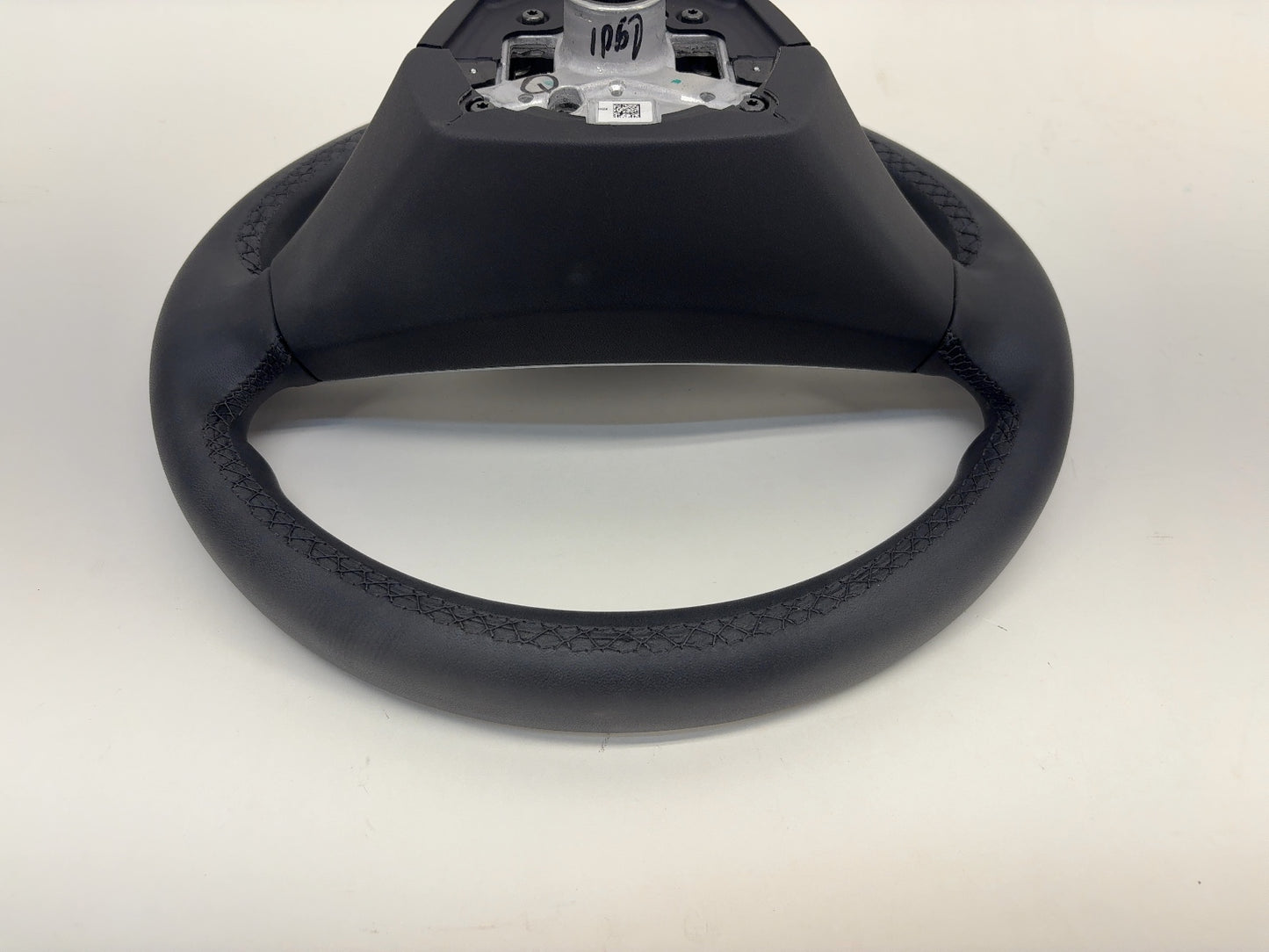2024-2025 Tesla Model 3 Highland Steering Wheel Heated 1735339-00-F