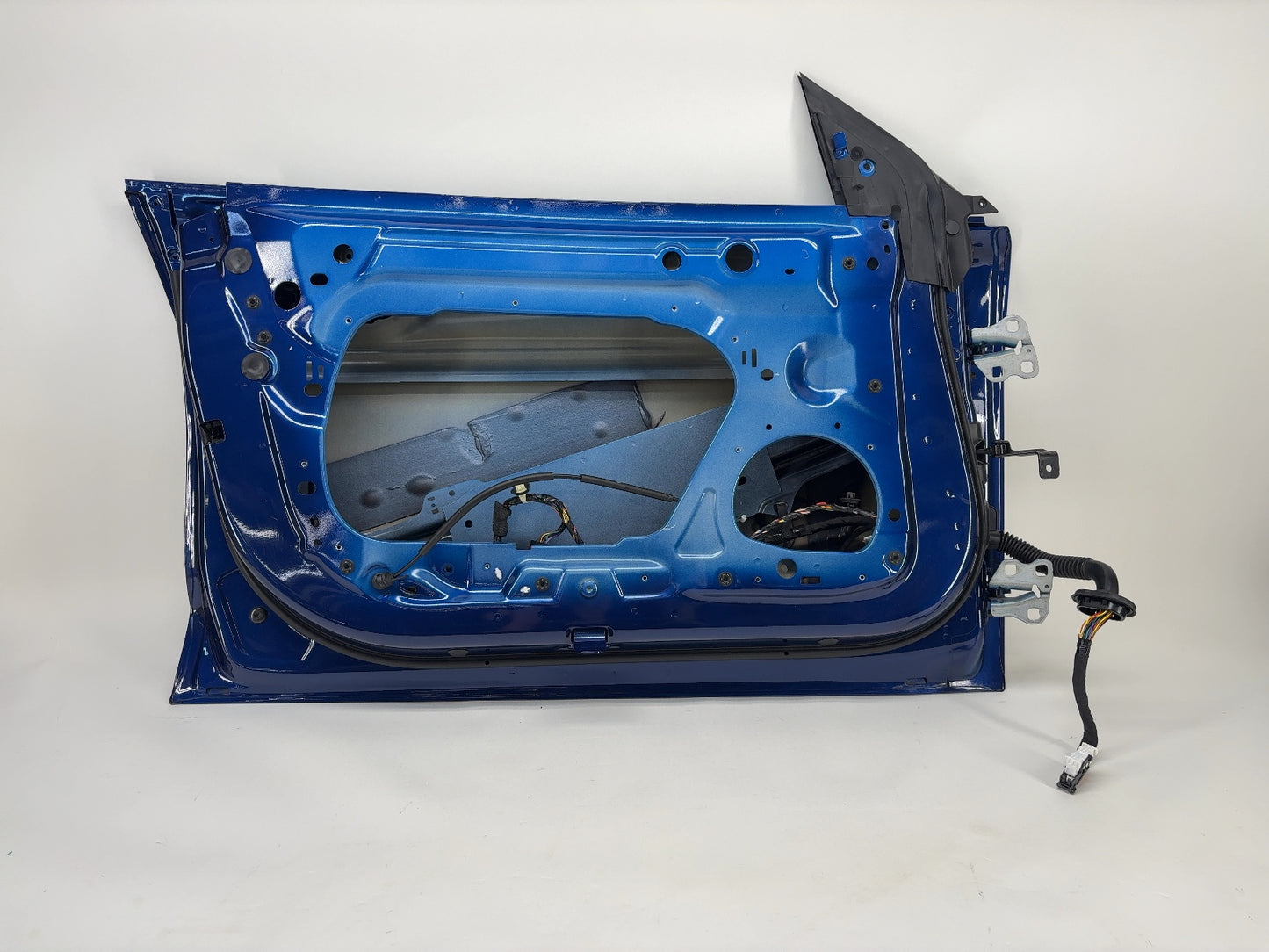 2024-2025 Tesla Model 3 Highland Front Left Door Shell 1751845-E0-A