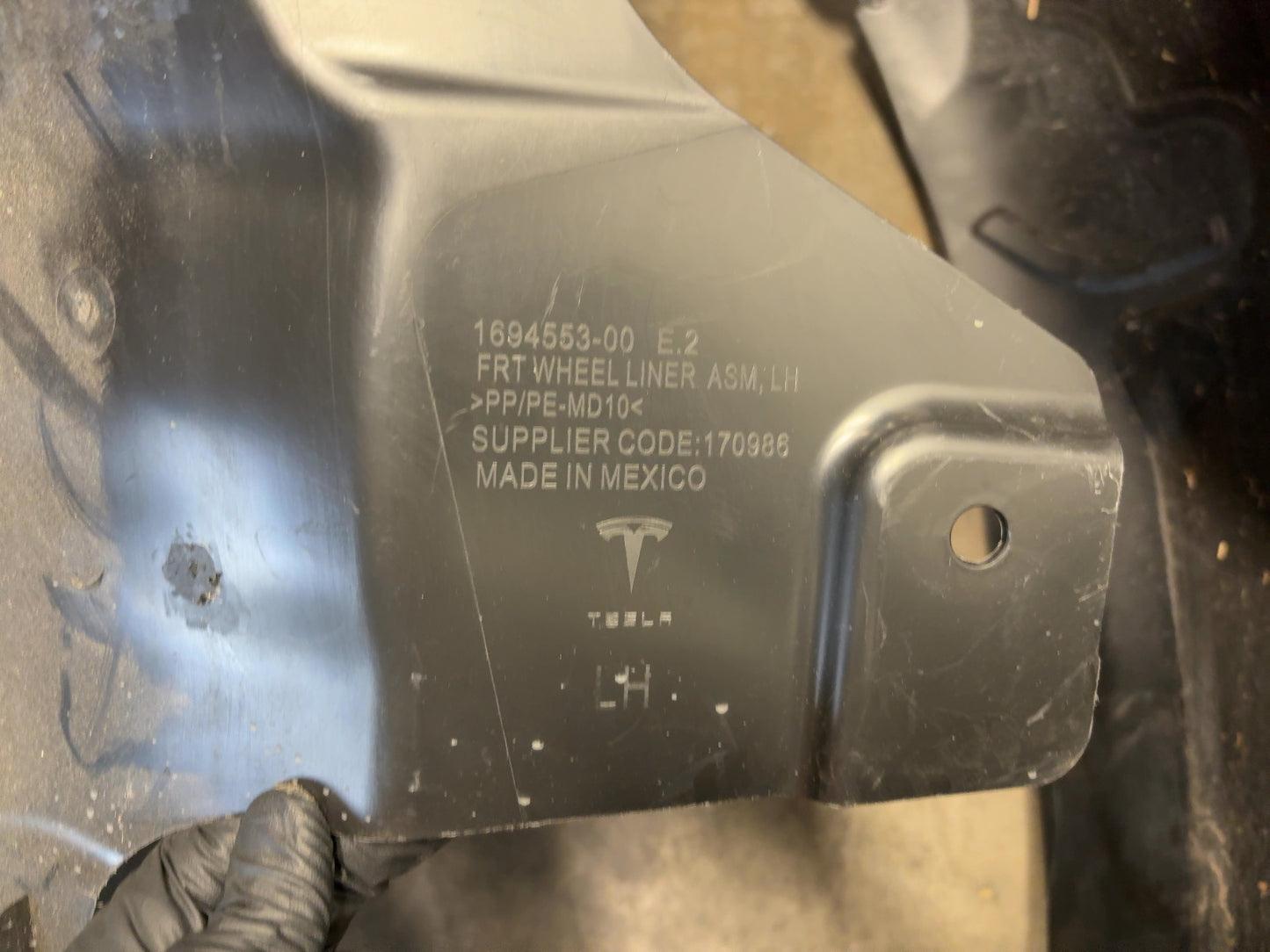 2024-2025 Tesla Model 3 Highland Front Left Wheel Arch Liner 1694553-00-E