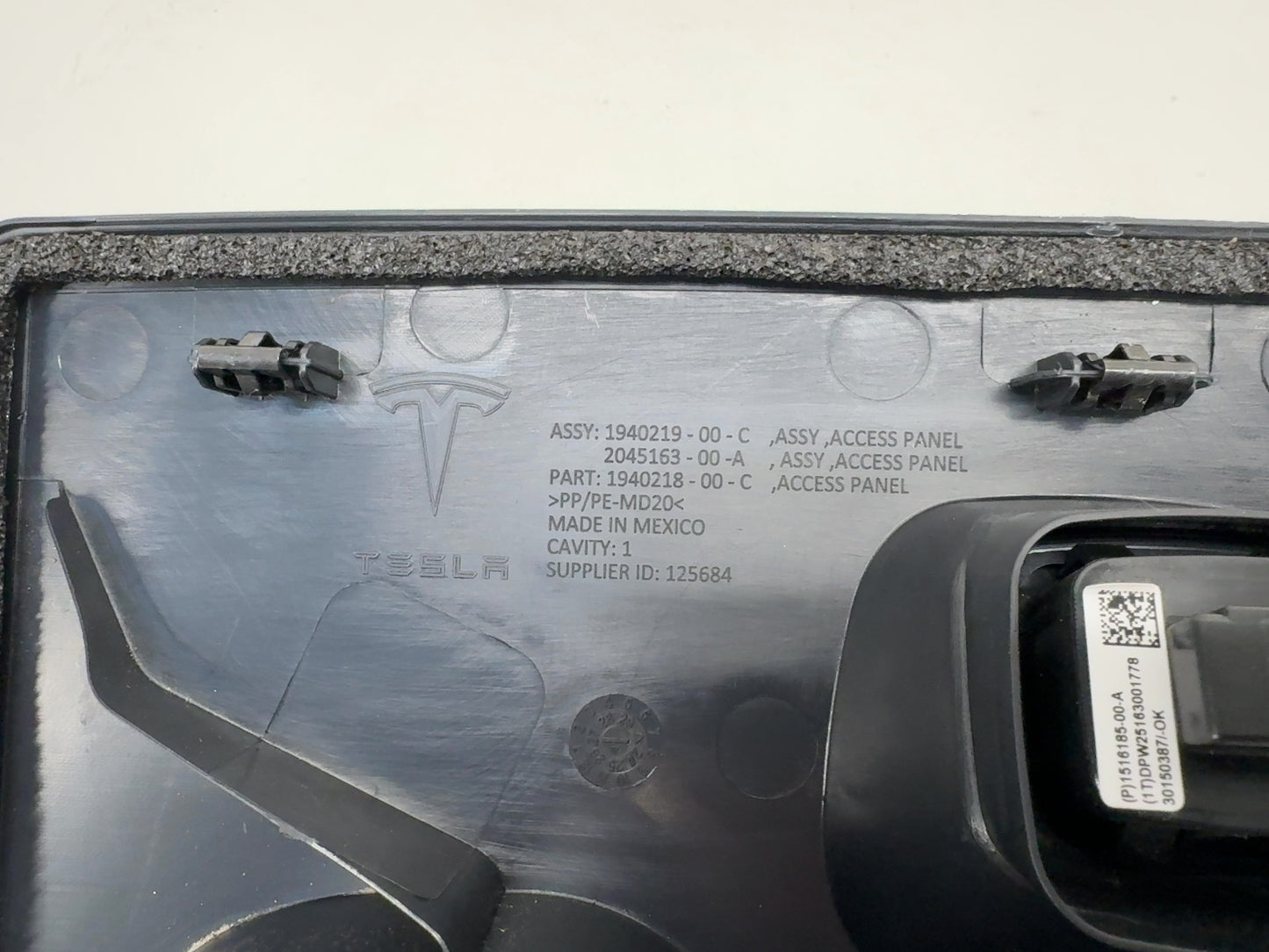 2025 Tesla Model Y Juniper Access Panel Assembly 1940219-00-C
