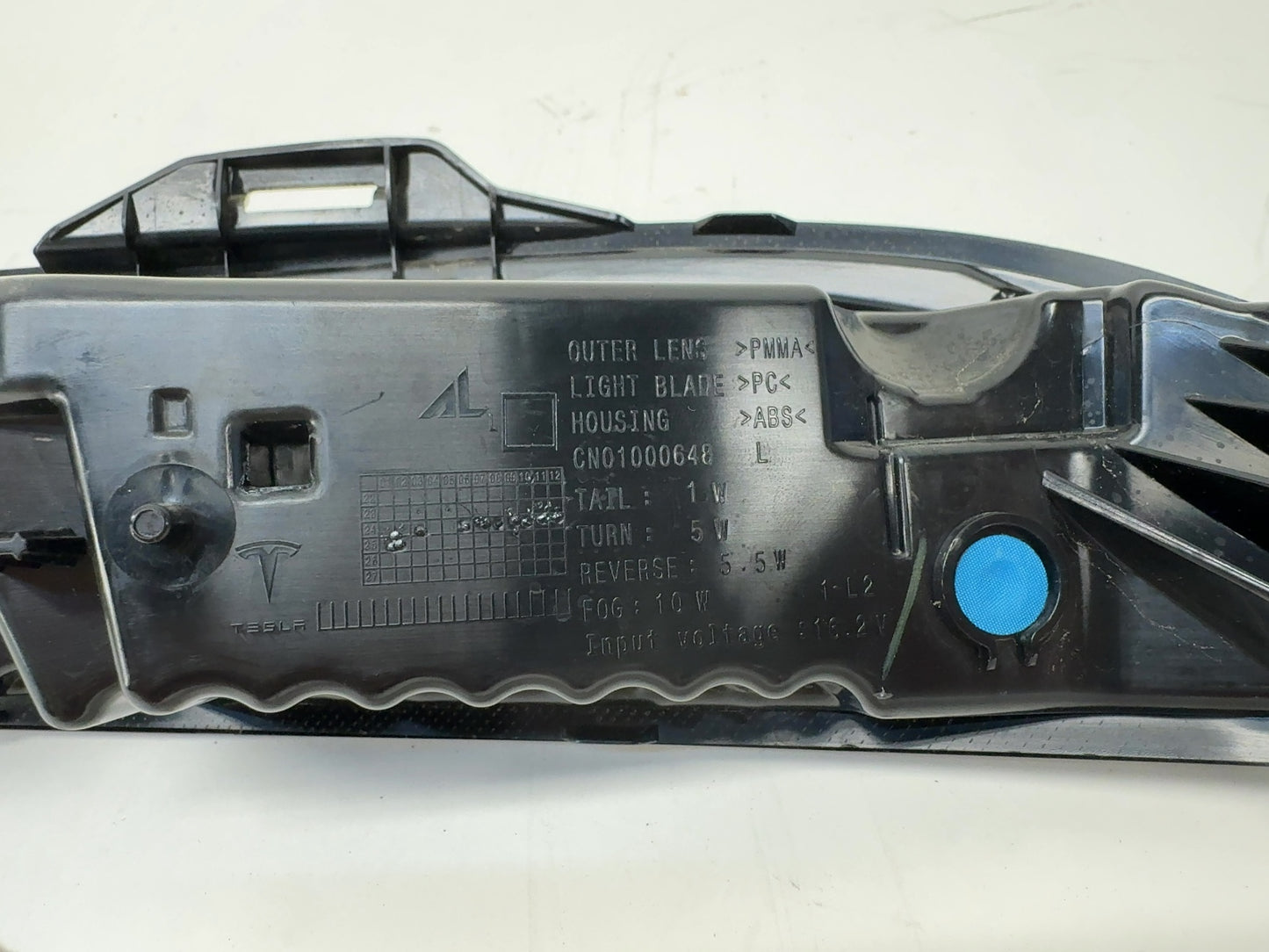 2025-2026 Tesla Model 3 Highland Rear Bumper Left Light 1712513-00-E