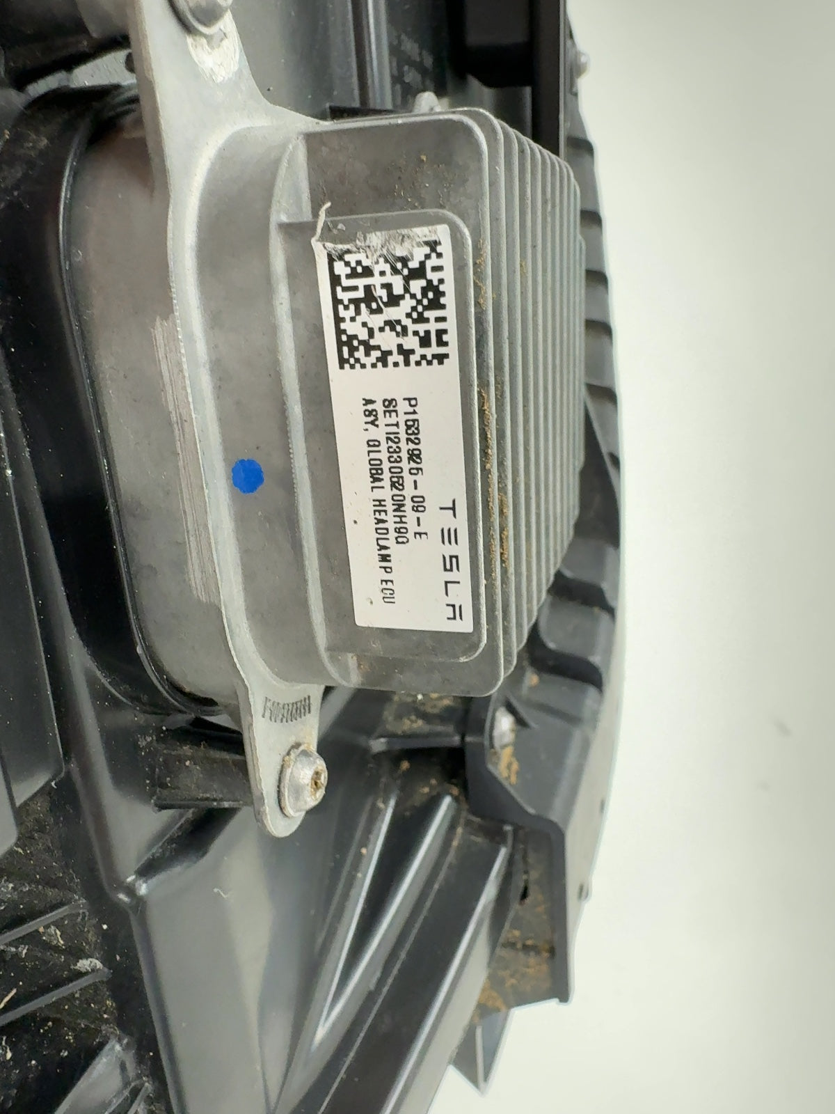 2022-2023 Tesla Model 3 Global Headlamp Right 1514953-00-D