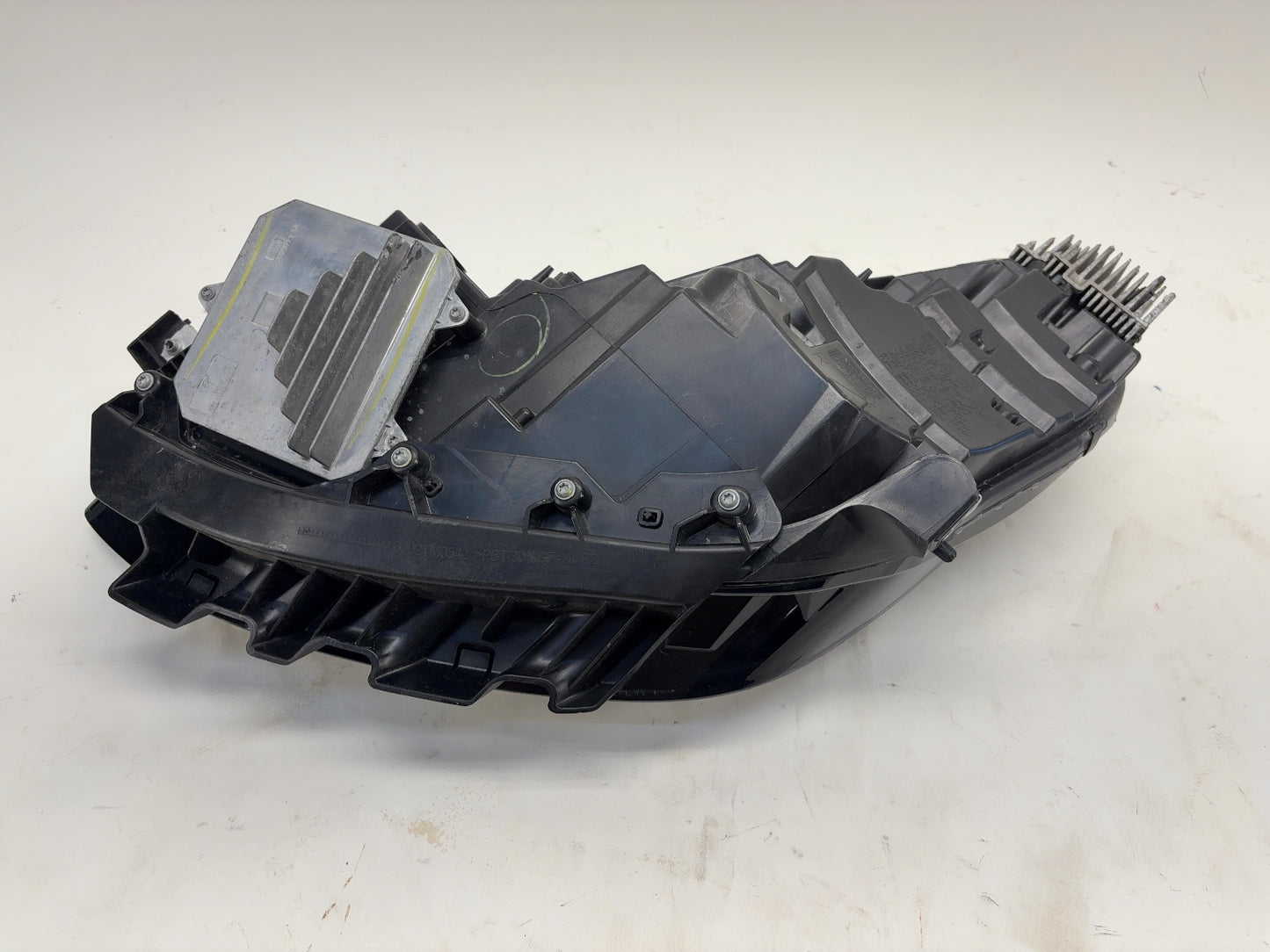 2018 Tesla Model 3 Right Headlamp 1077372-00-E