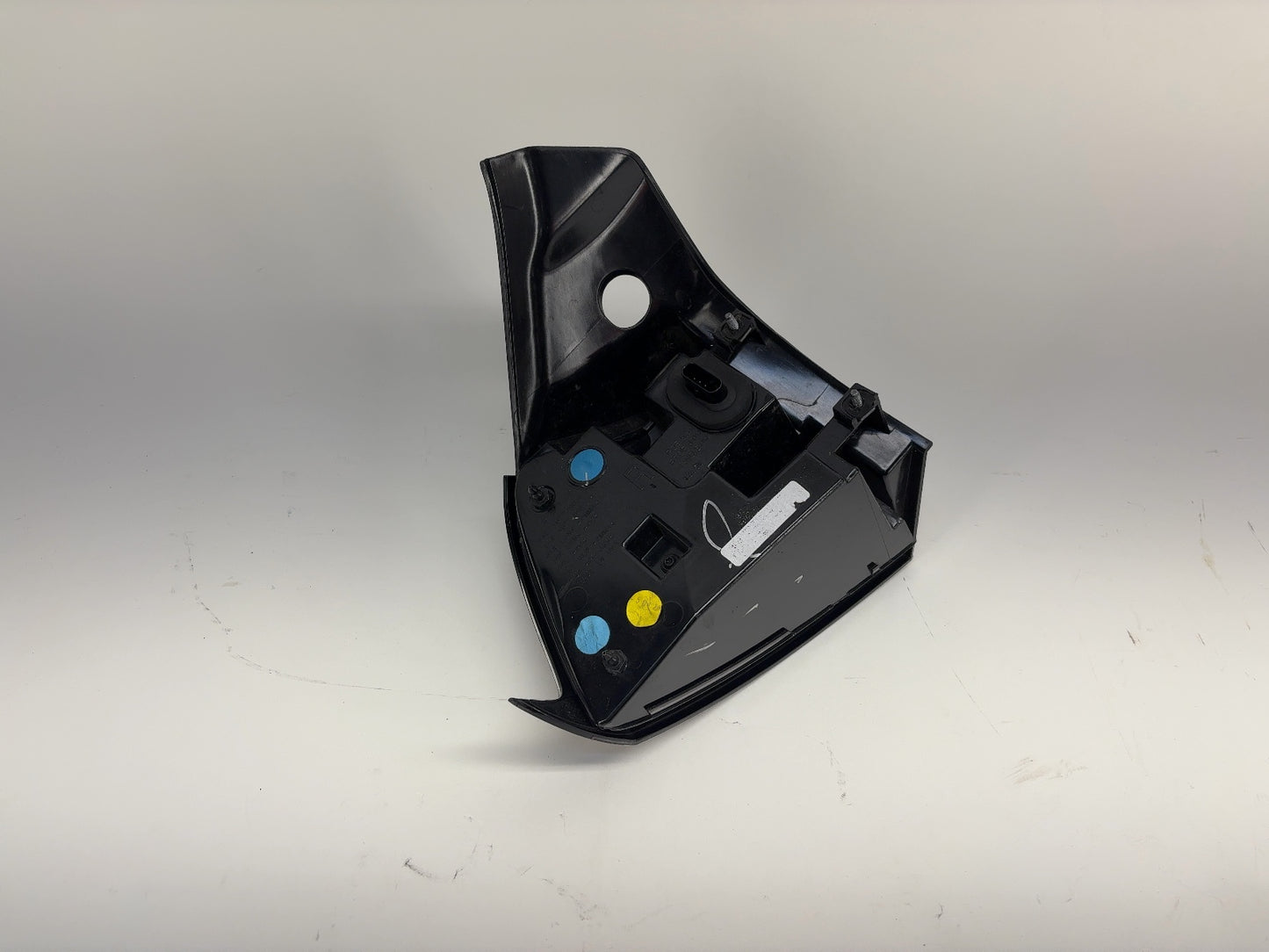 2018-2021 Tesla Model 3 Tail Lamp Rear Bodyside Right 1077398-00-F