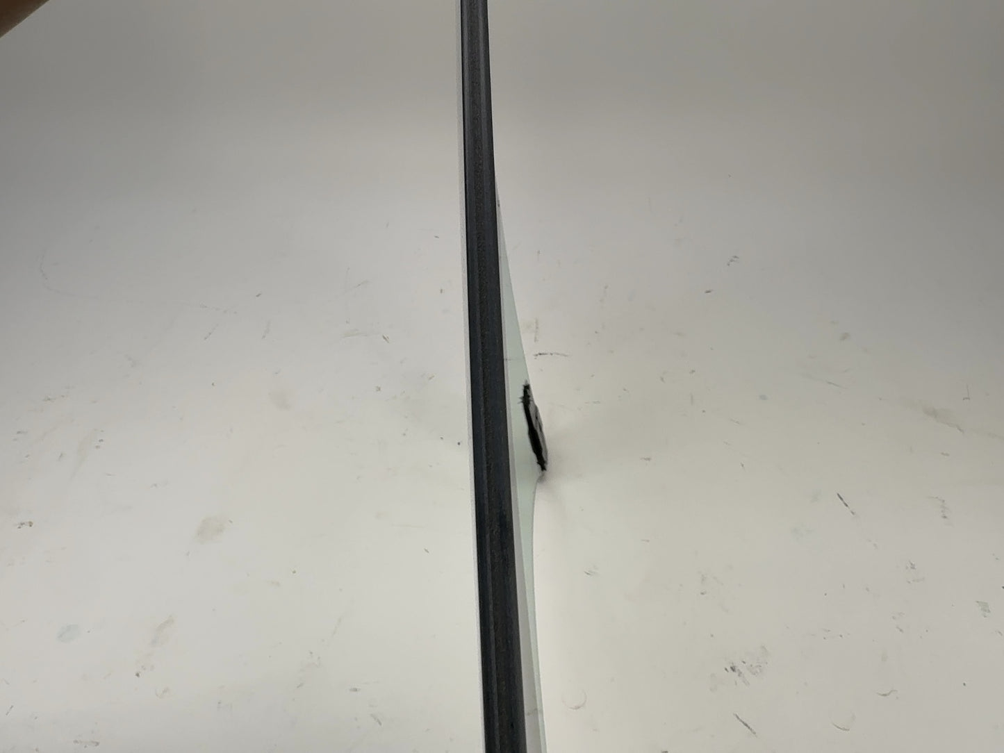 2021-2023 Tesla Model 3 Front Right Door Glass Laminated Note 1568569-00-C