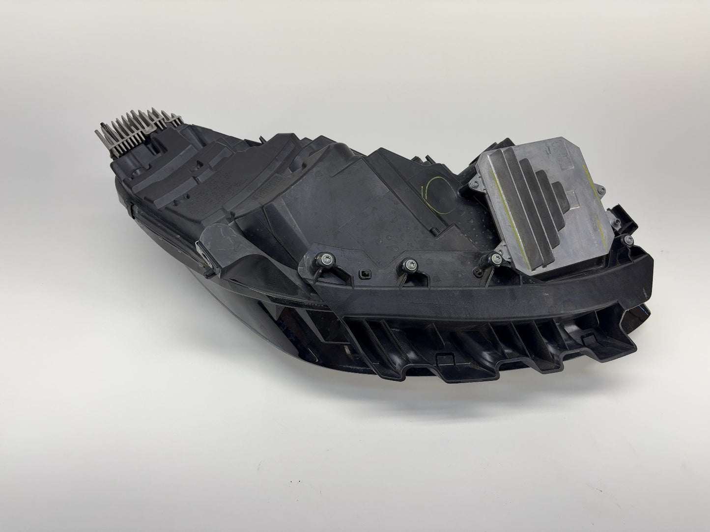 2018-2019 Tesla Model 3 Left Headlamp 1077371-10-I