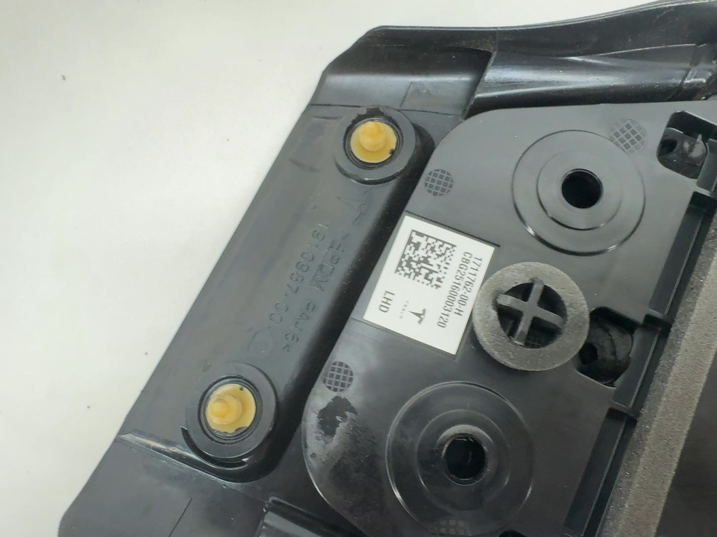 2024-2026 Tesla Model 3 Highland B Pillar Glass W Camera Left 1711762-00-H