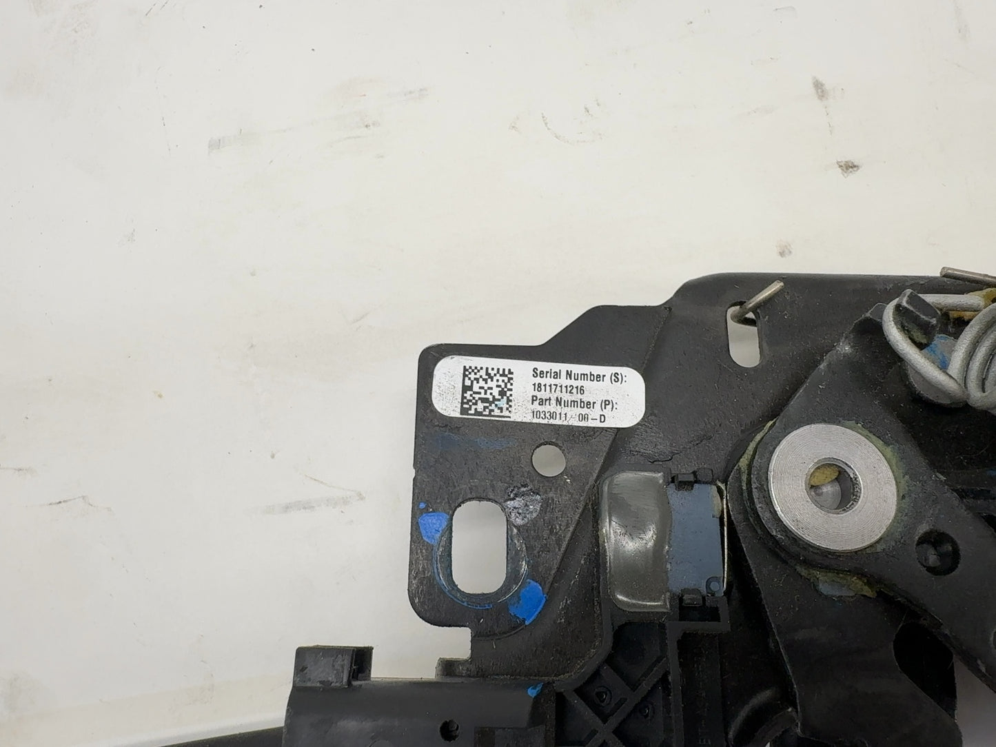 2018 Tesla Model 3 Hood Latch With Actuators 1033011-00-D